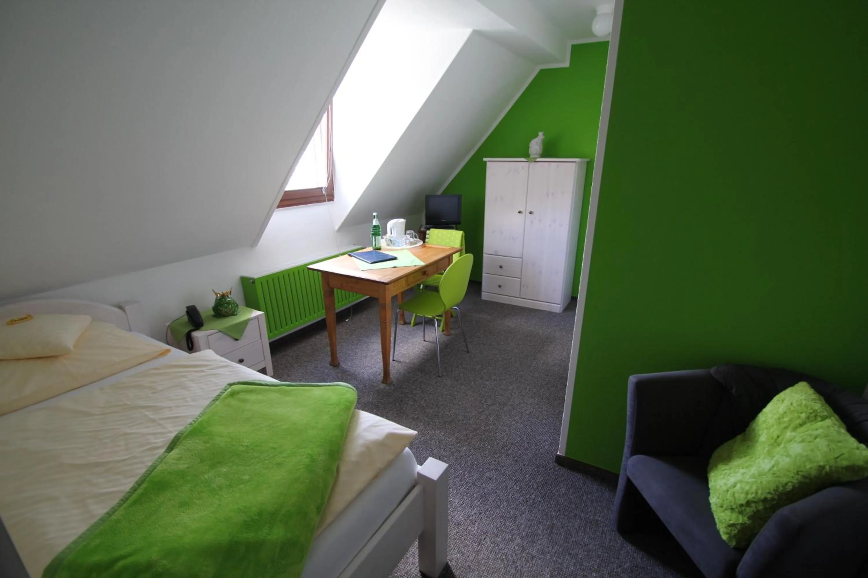 Day, Bed in Kurparkhotel-Gemünd