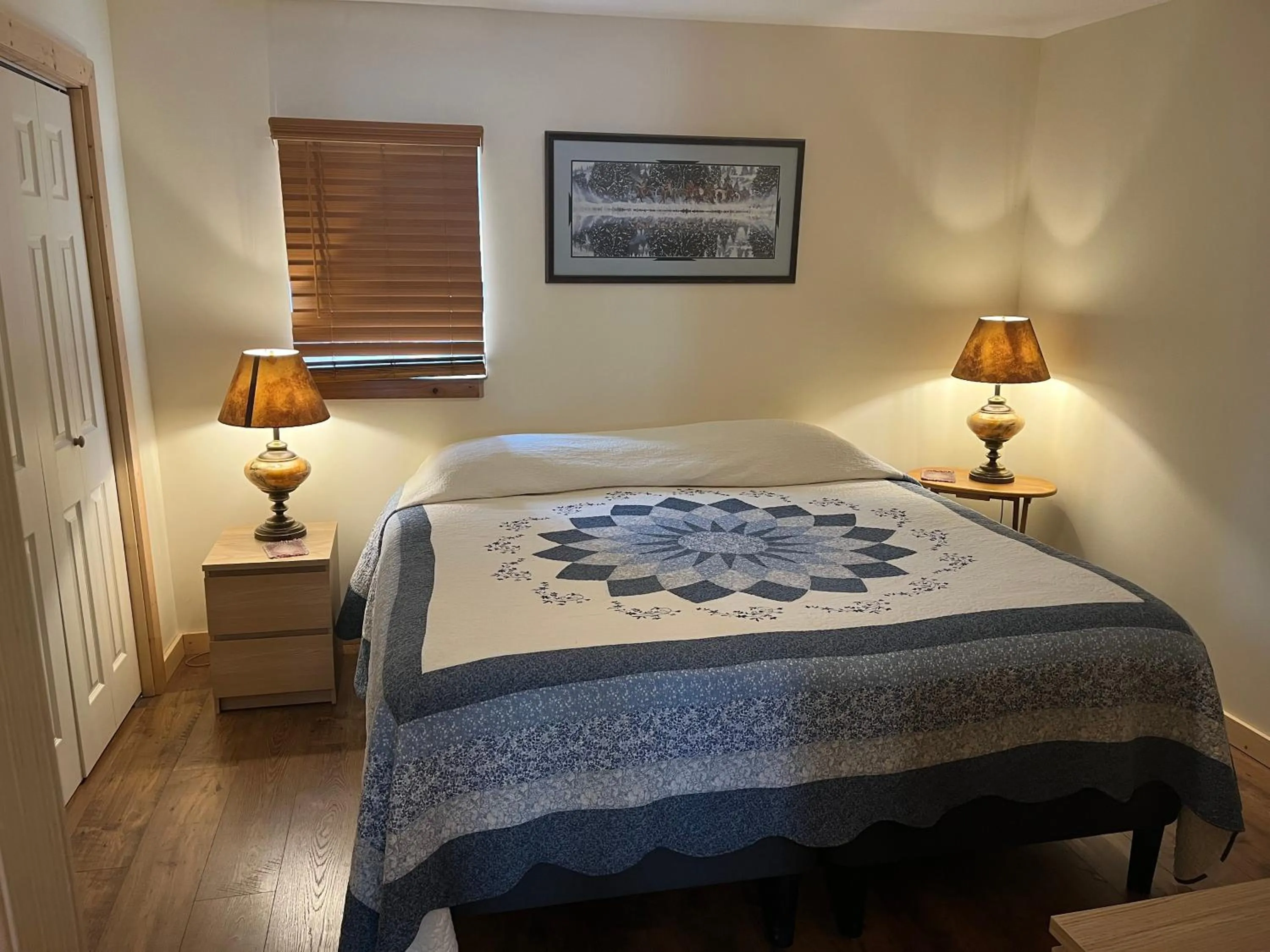 Bed in Creekside Downtown Vacation Suites, Only Adults 25 or older