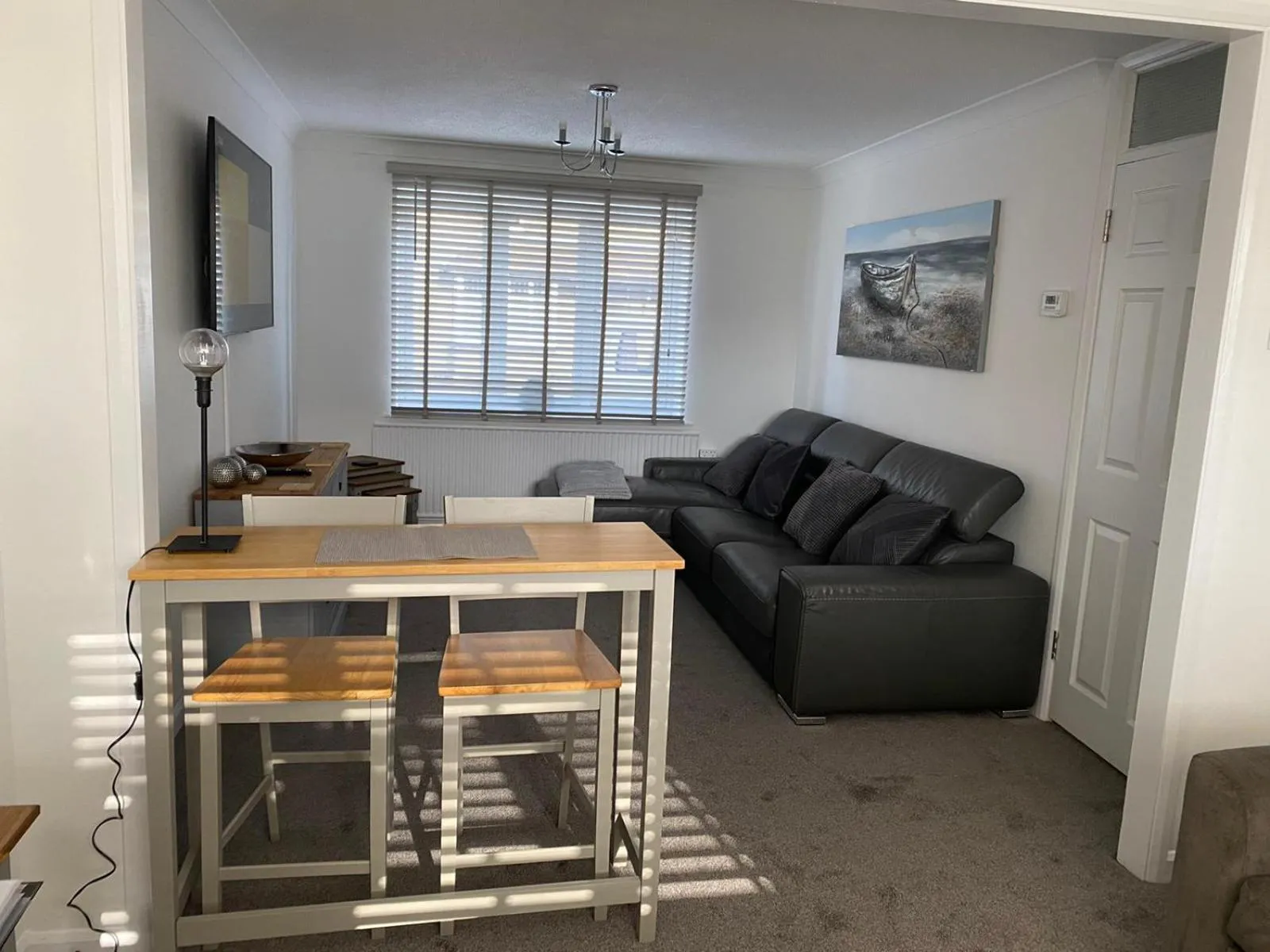 Riverside Park Ground Floor Apt 1 BR Parking St Neots