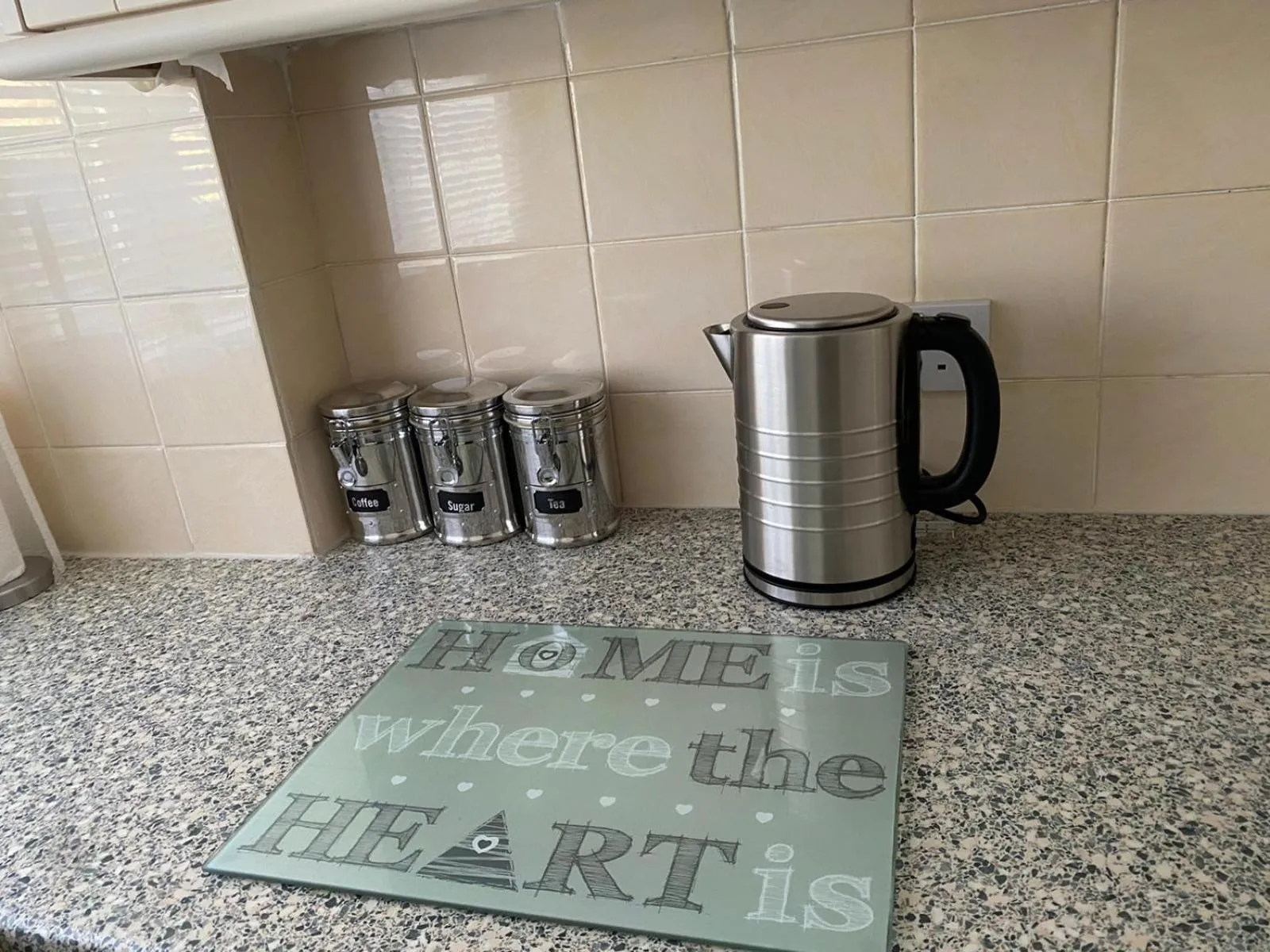 Riverside Park Ground Floor Apt 1 BR Parking St Neots