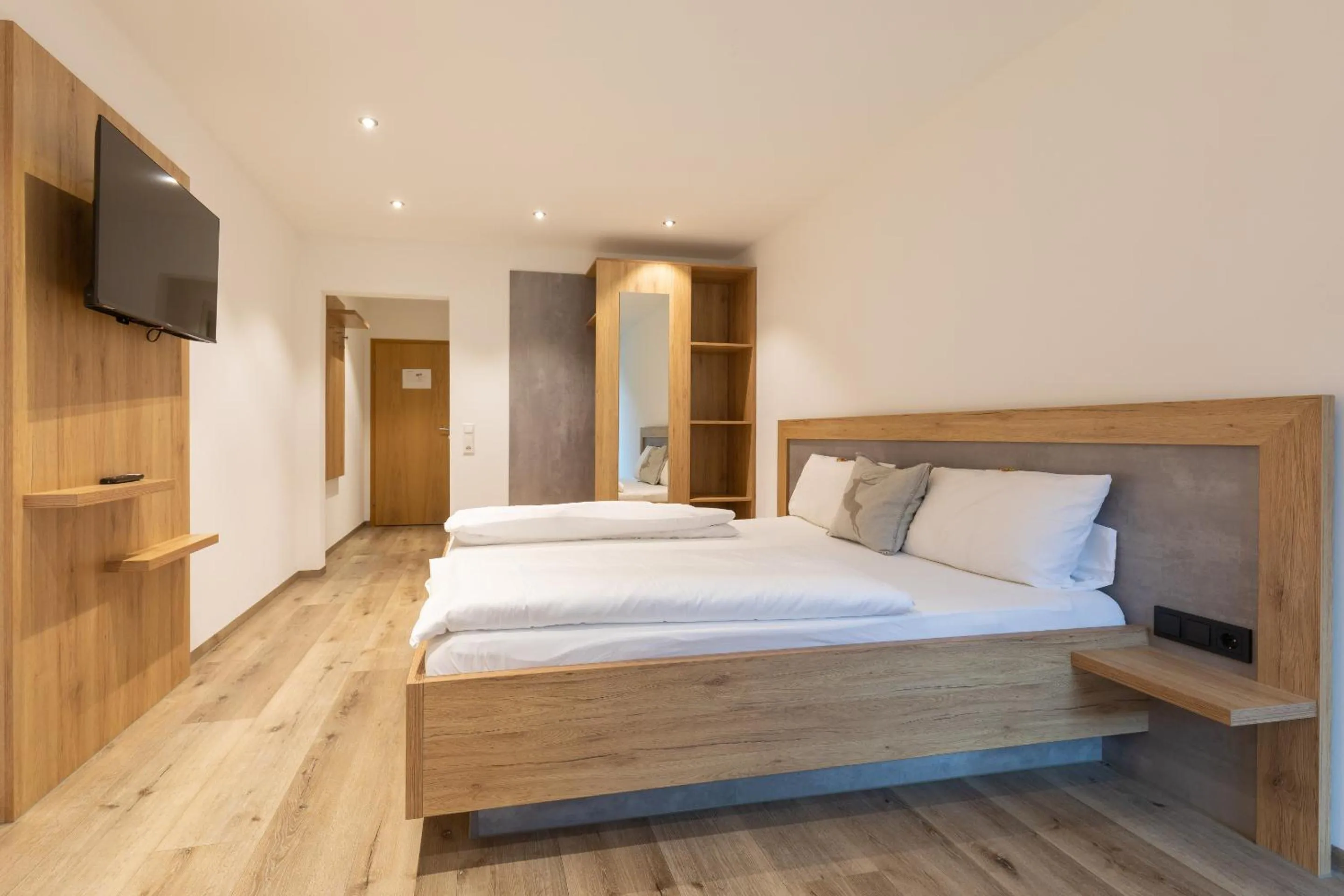 Other, Bed in Landgasthaus Grüner Baum