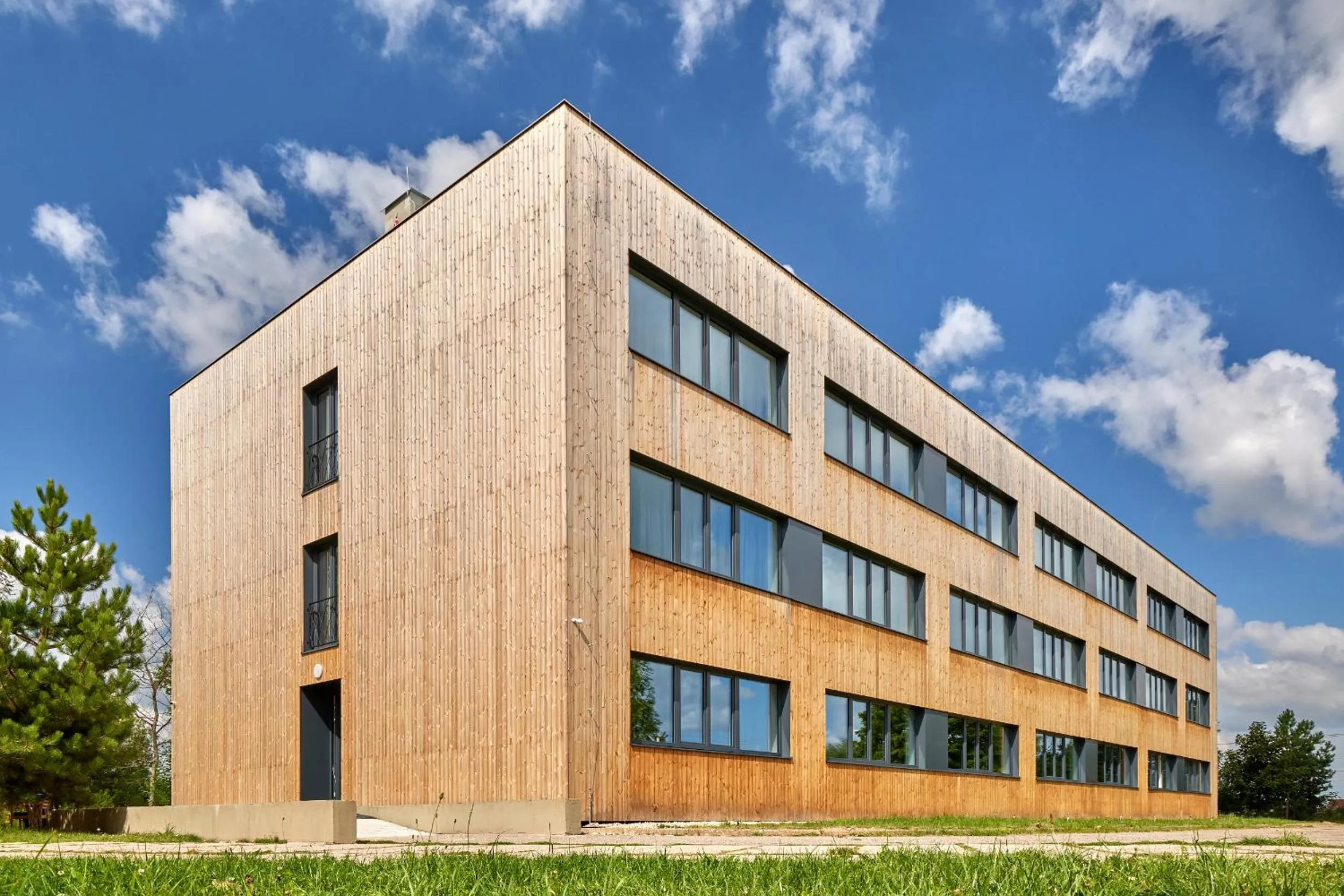 Property building in Hotel Hertz