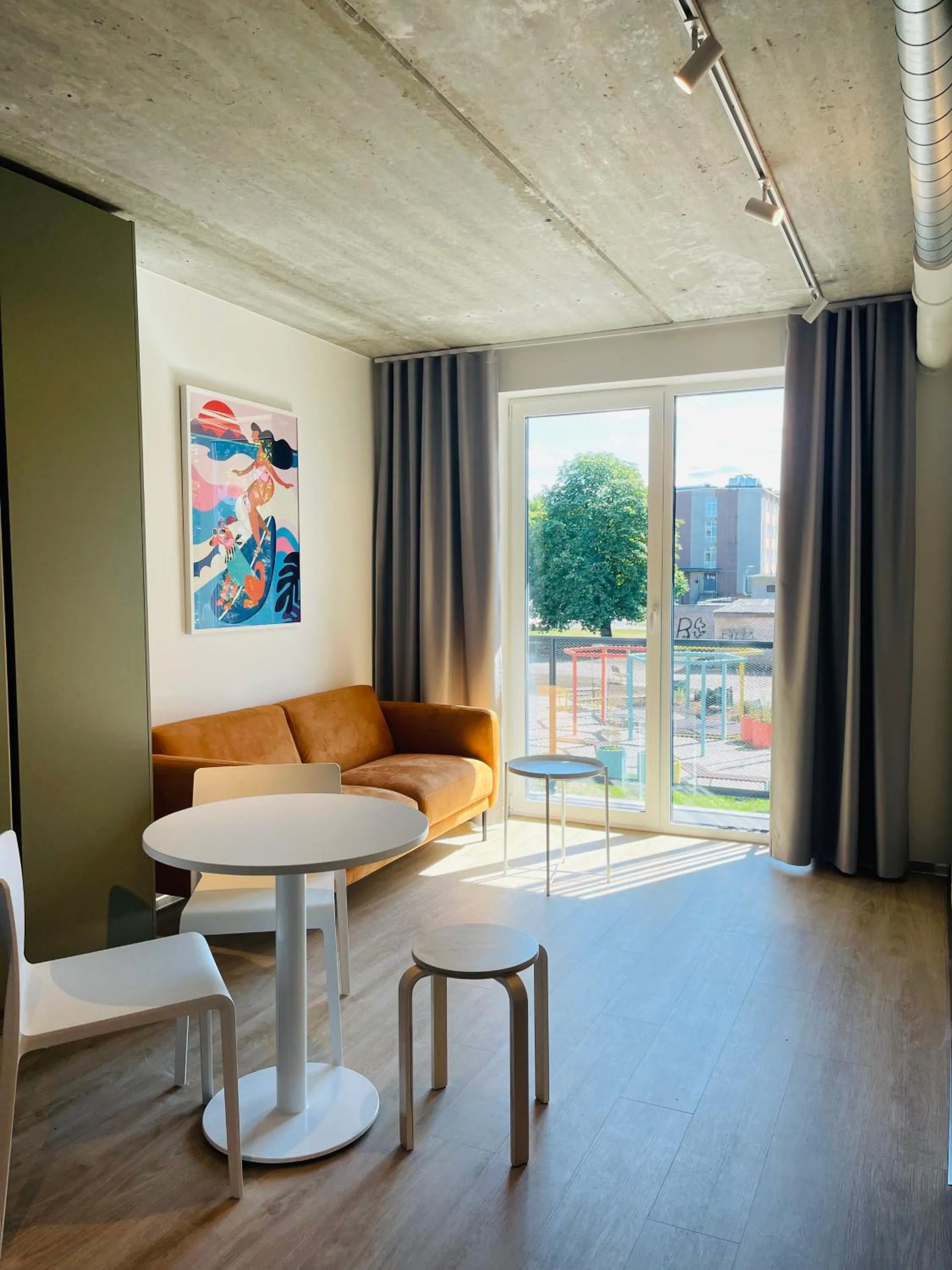 Campus House by Larsen