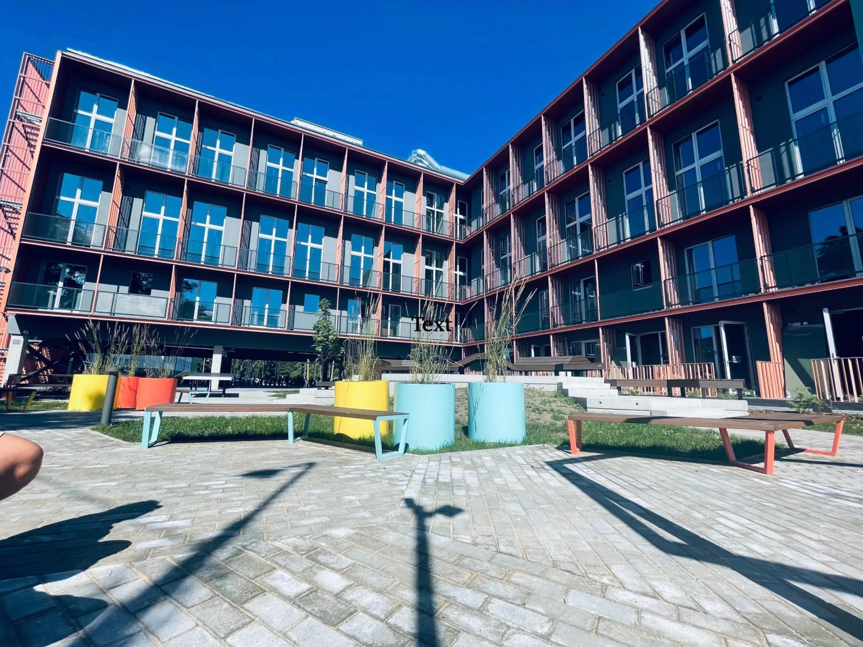 Campus House by Larsen