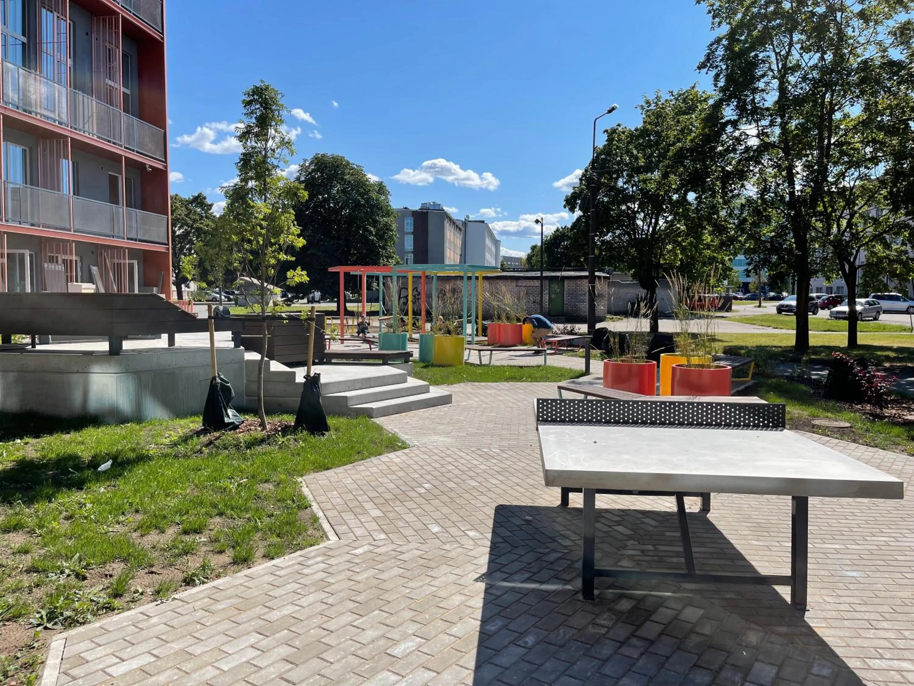 Campus House by Larsen