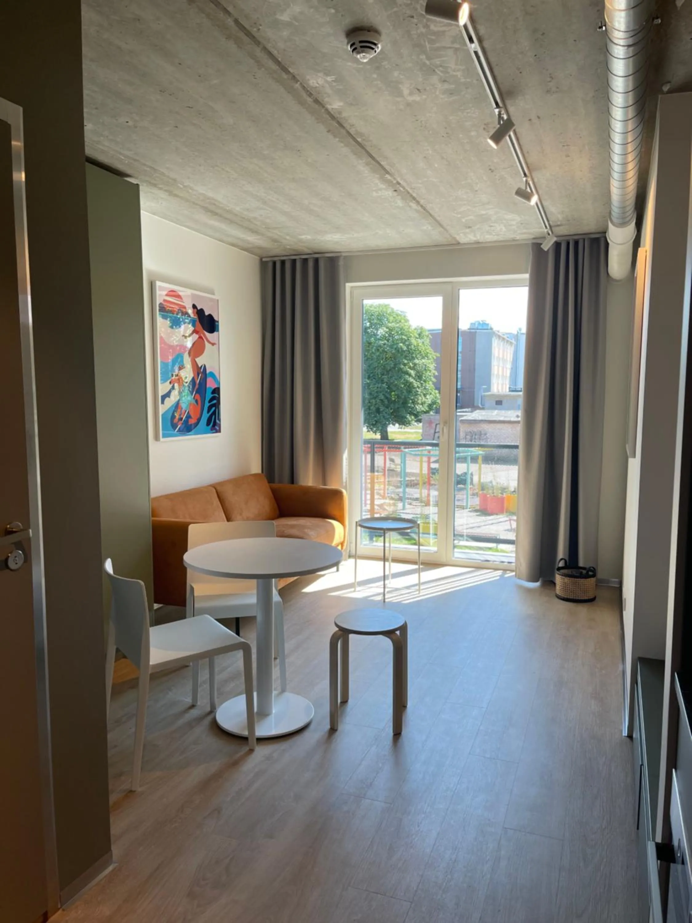Campus House by Larsen