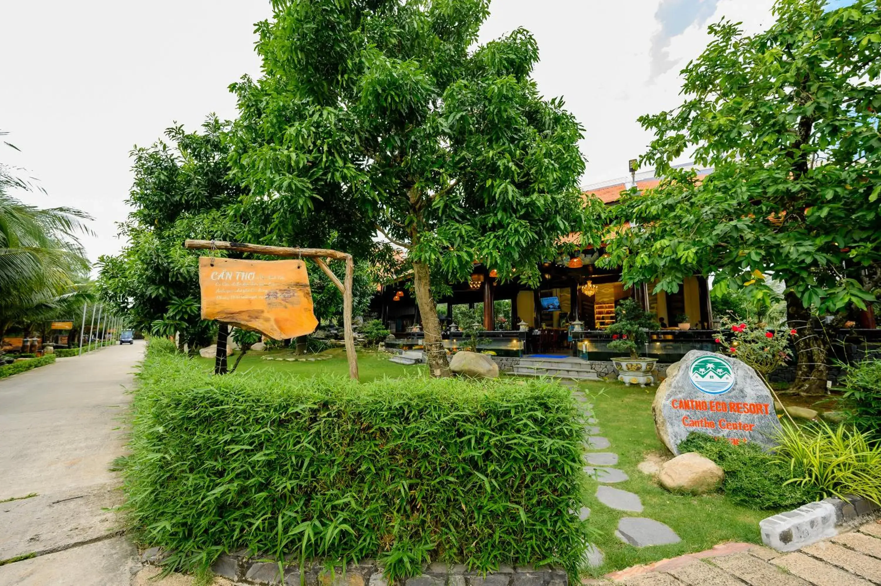 Restaurant/places to eat in Cantho Eco Resort Restaurant/places to eat in Cantho Eco Resort