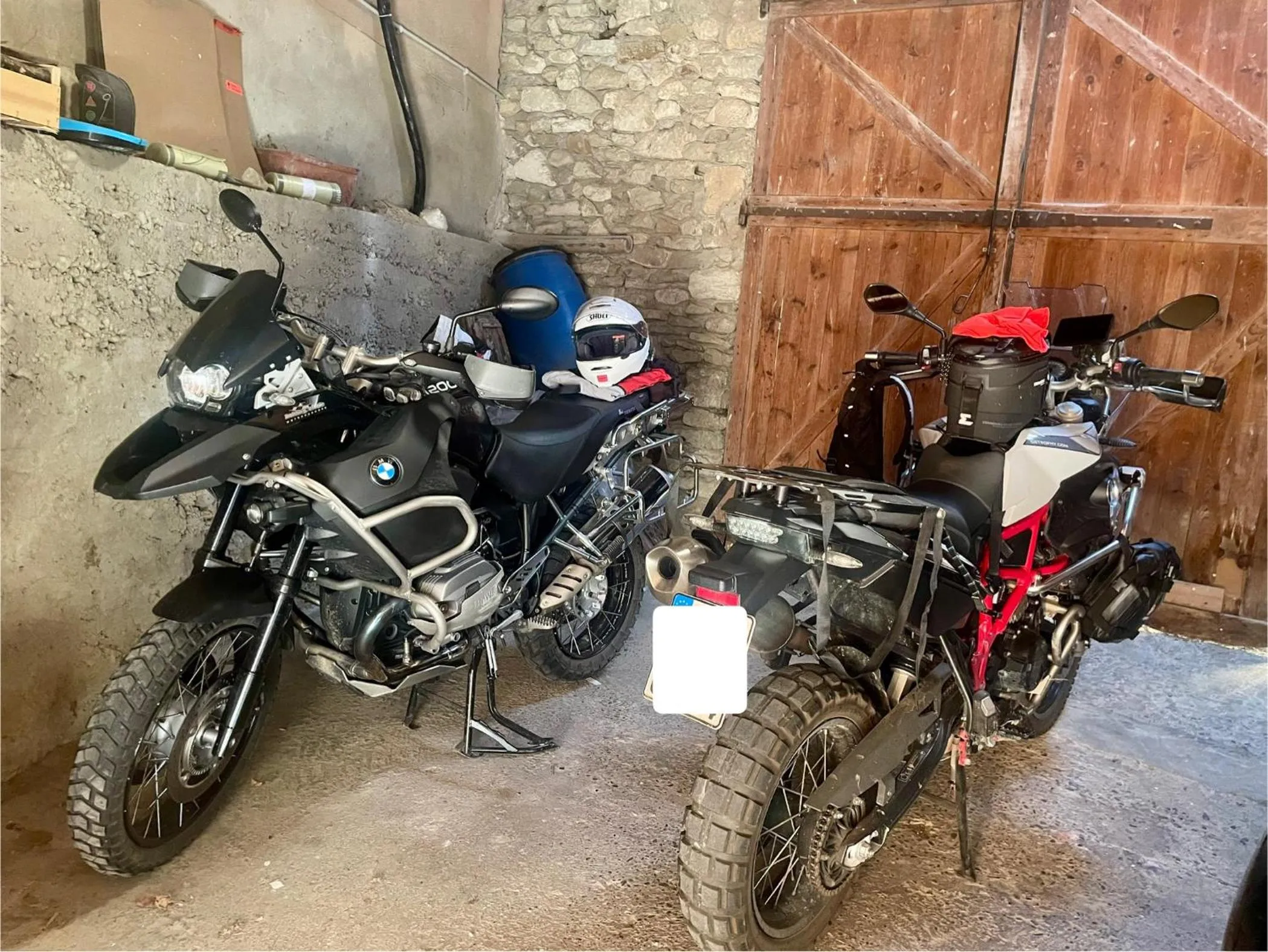 Parking in Maison des Bourgades