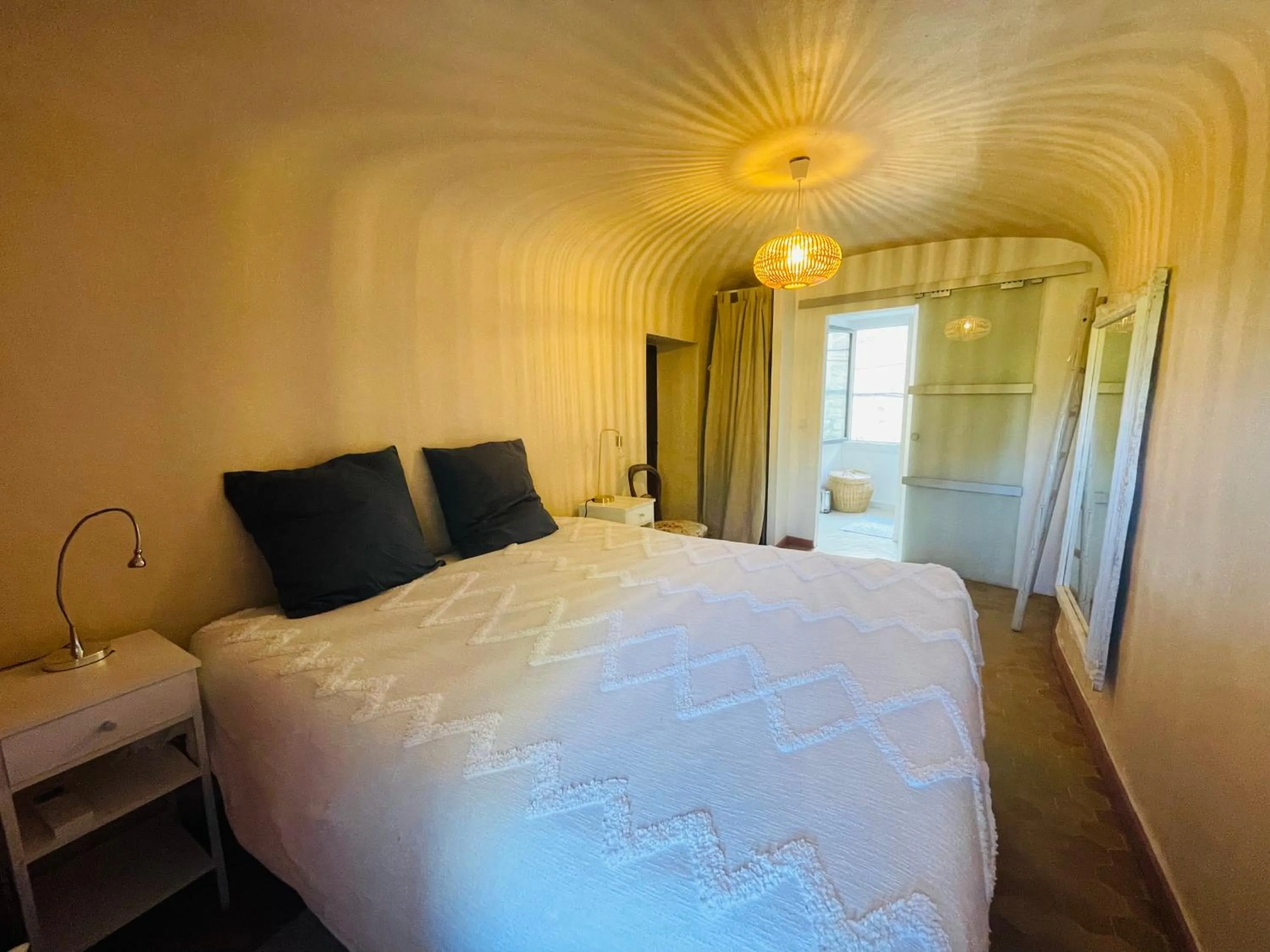 Decorative detail, Bed in Maison des Bourgades