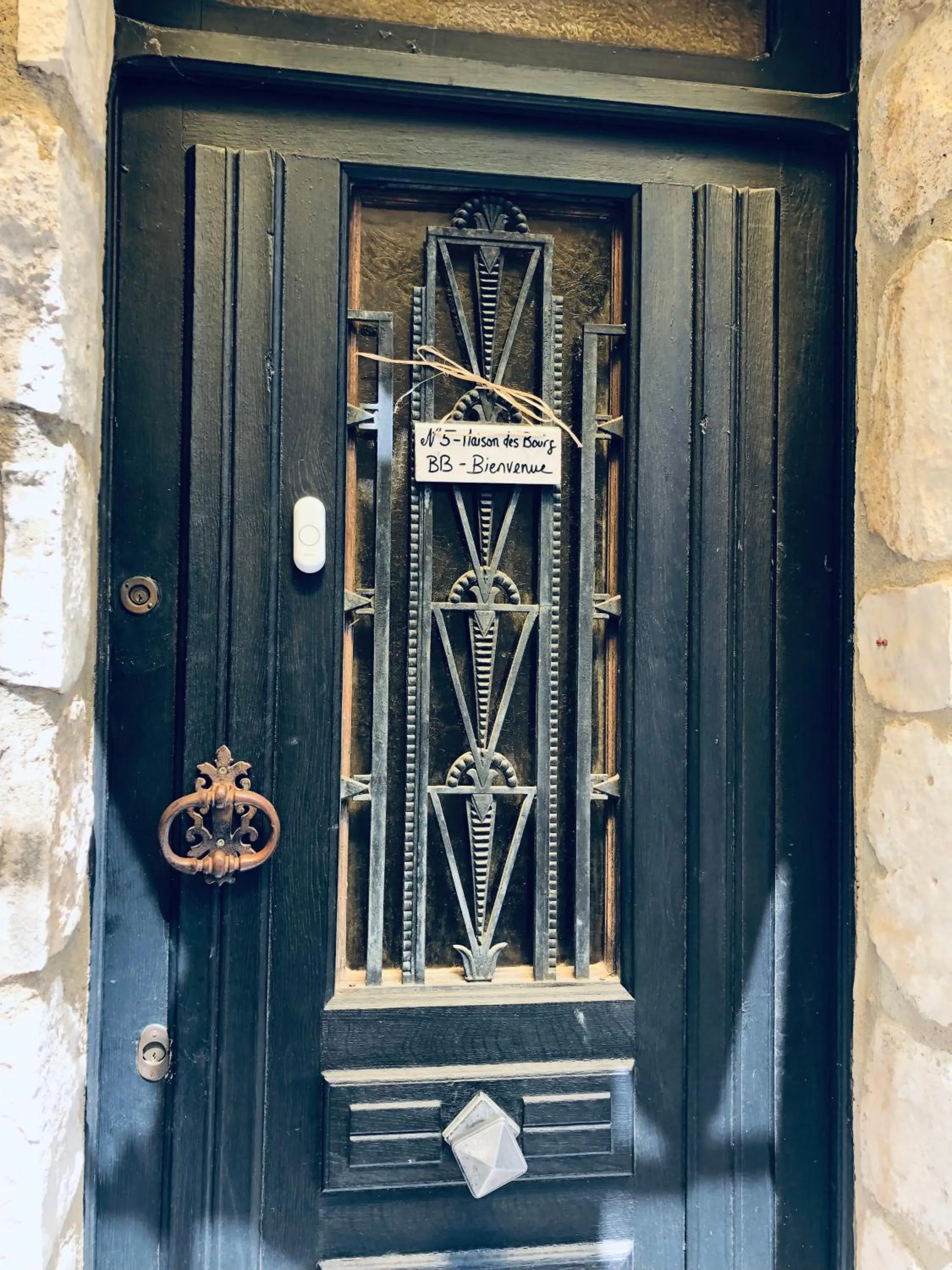 Facade/entrance in Maison des Bourgades