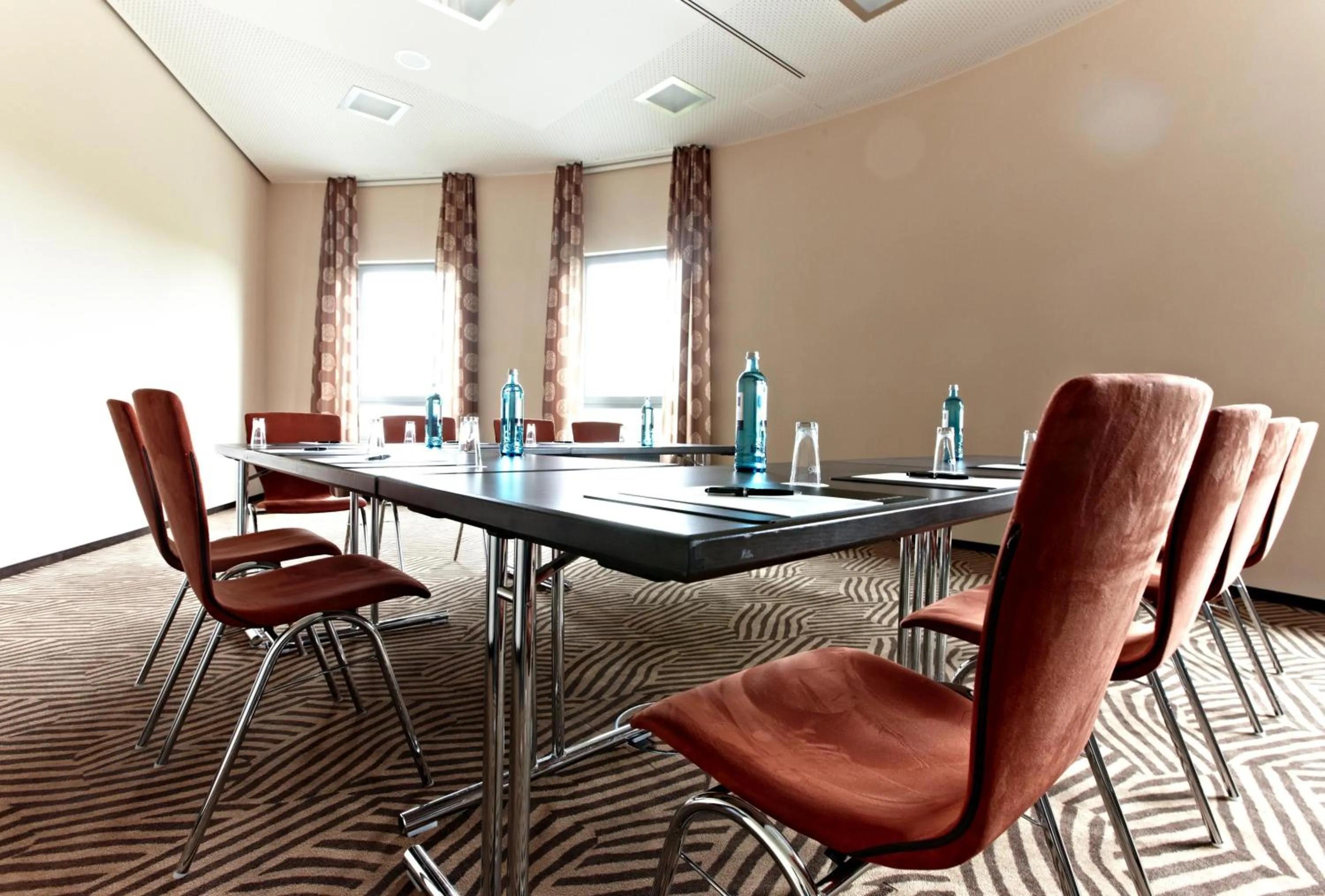 Business facilities in IntercityHotel Mainz