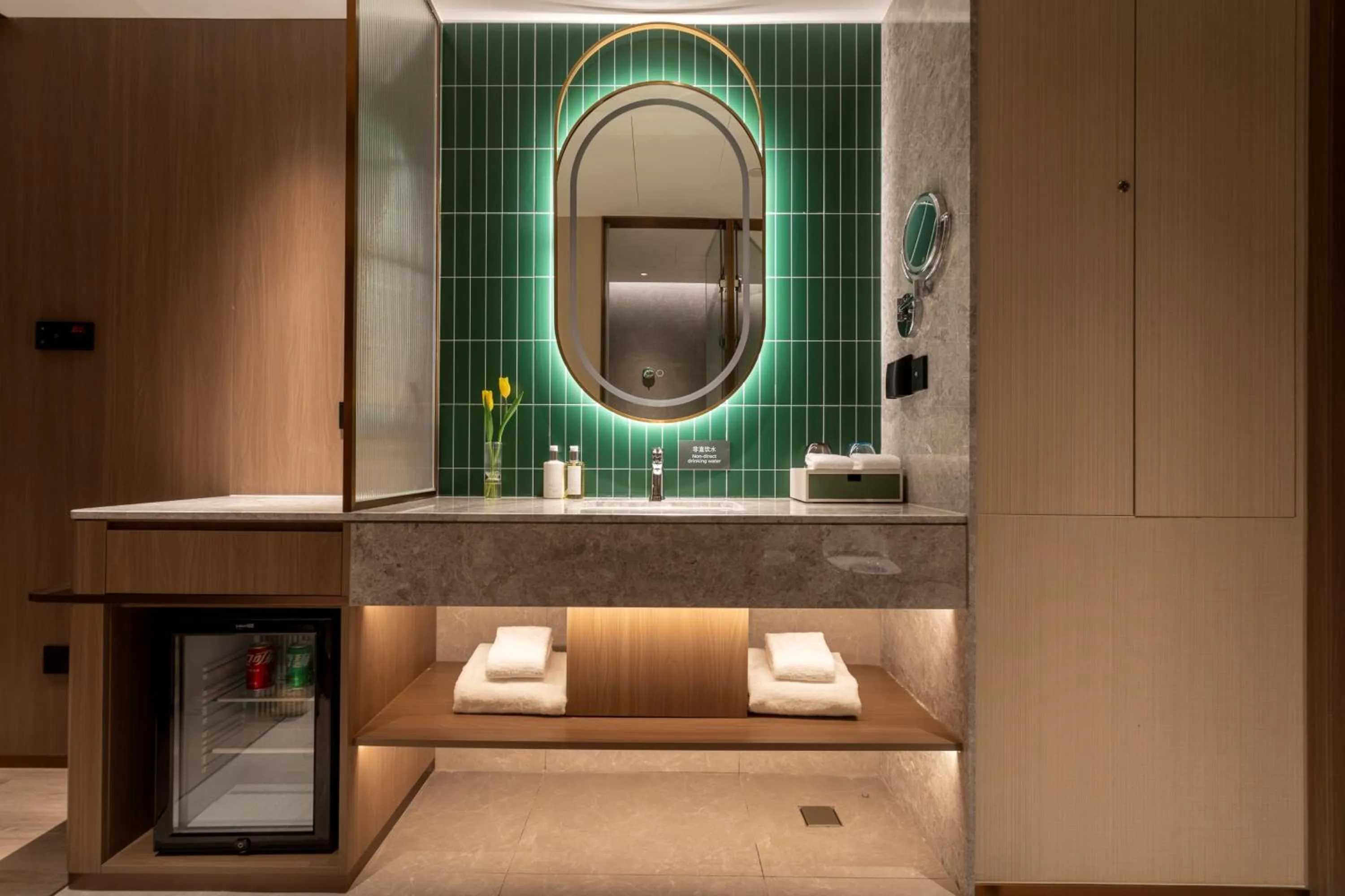 Toilet in Holiday Inn Express Zhabei Shanghai, an IHG Hotel