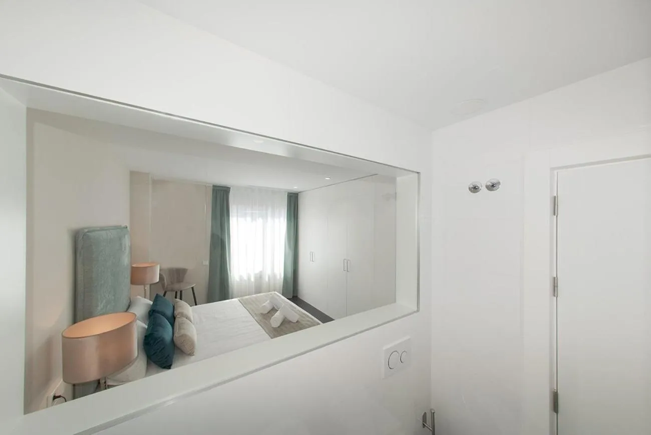 Photo of the whole room, Bed in Holihome Rambla 24