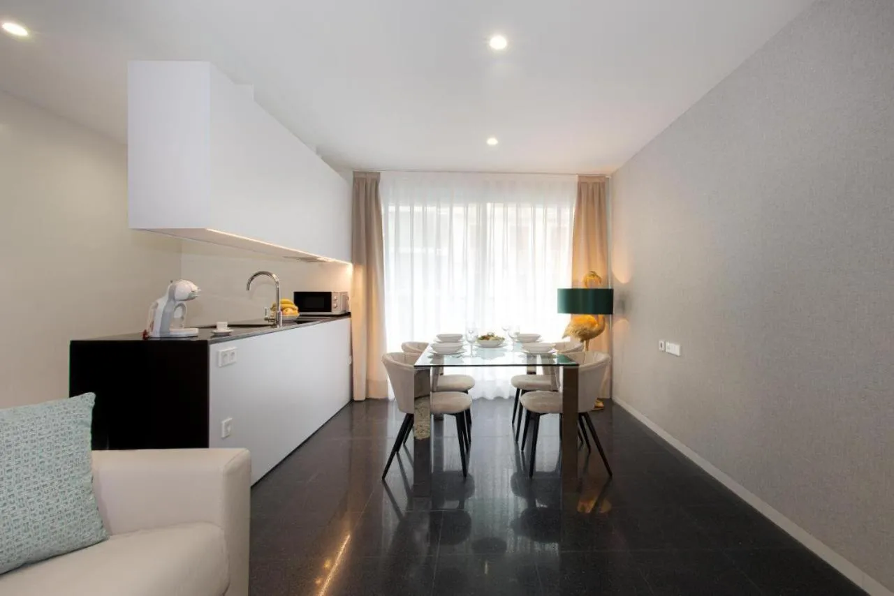 Holihome Rambla 24