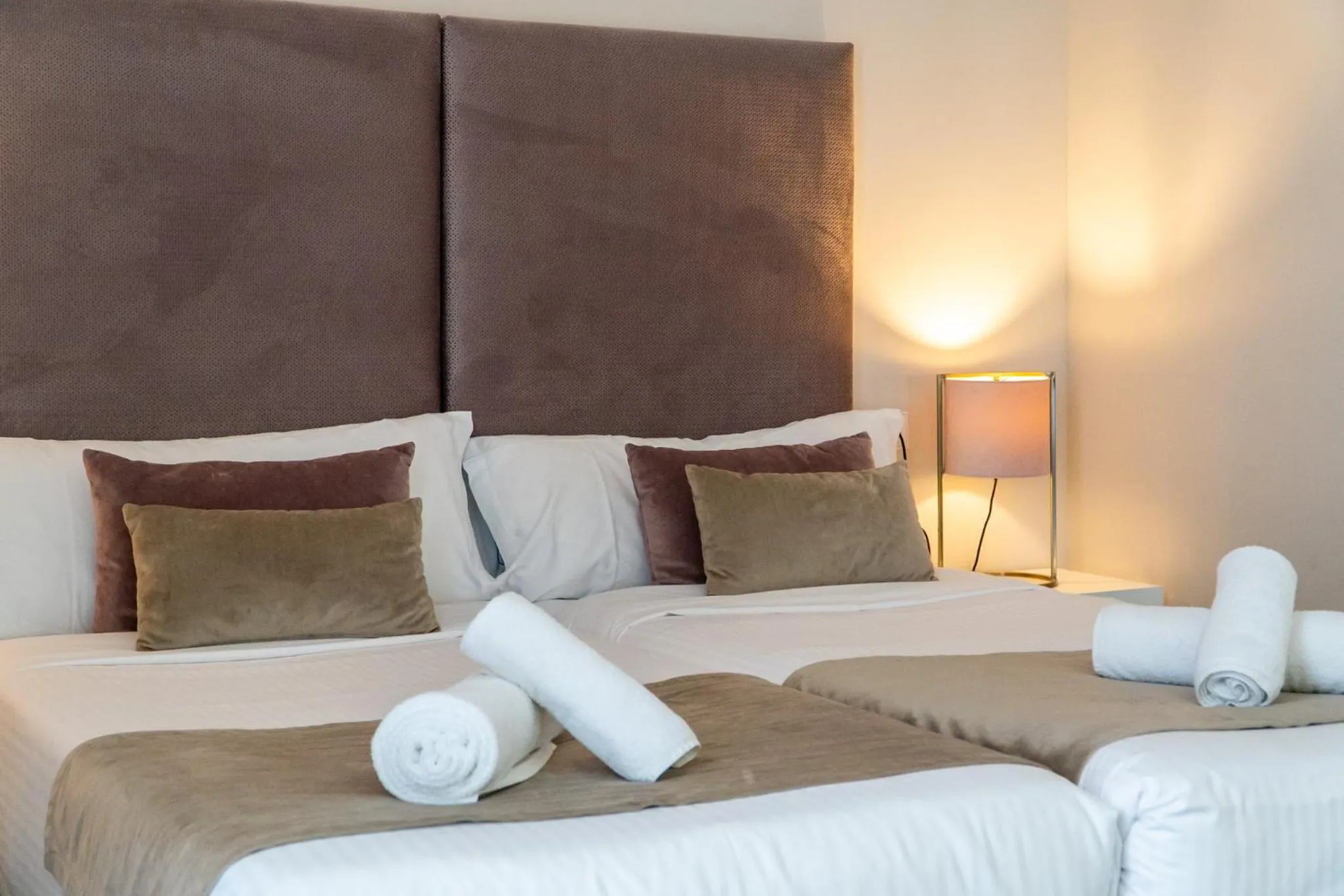 Bed in Holihome Rambla 24