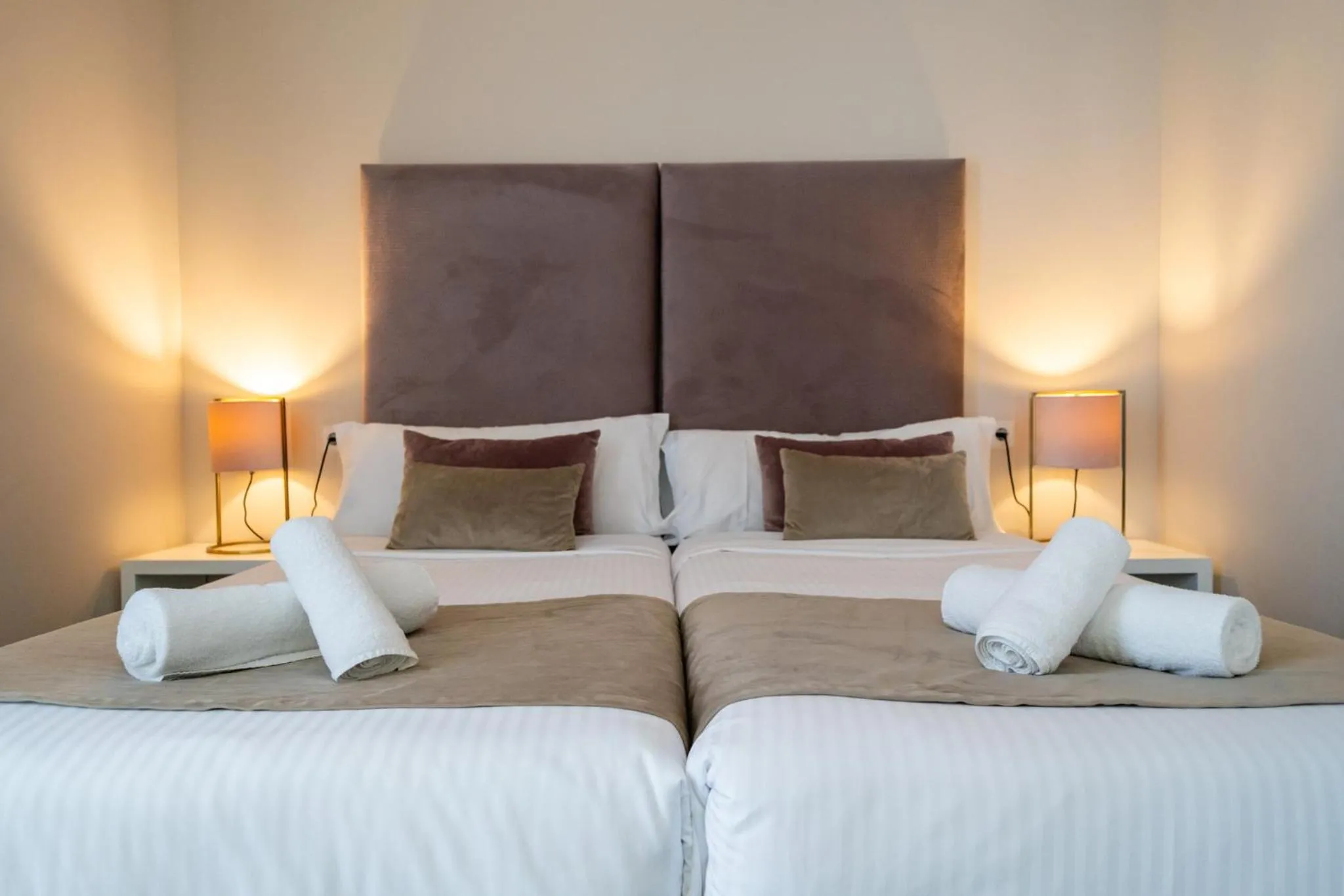 Bed in Holihome Rambla 24