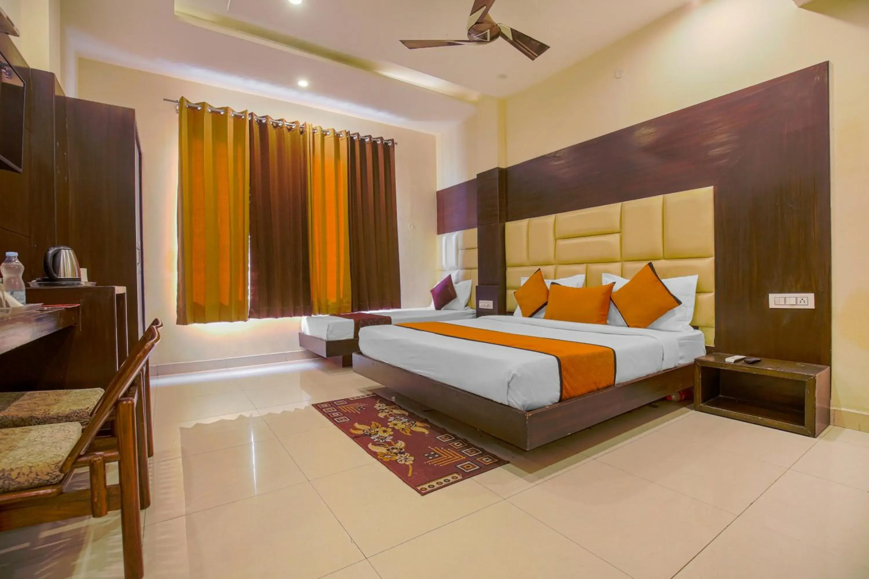 Superior Triple Room in Hotel Crown, Near Golden temple Superior Triple Room in Hotel Crown, Near Golden temple