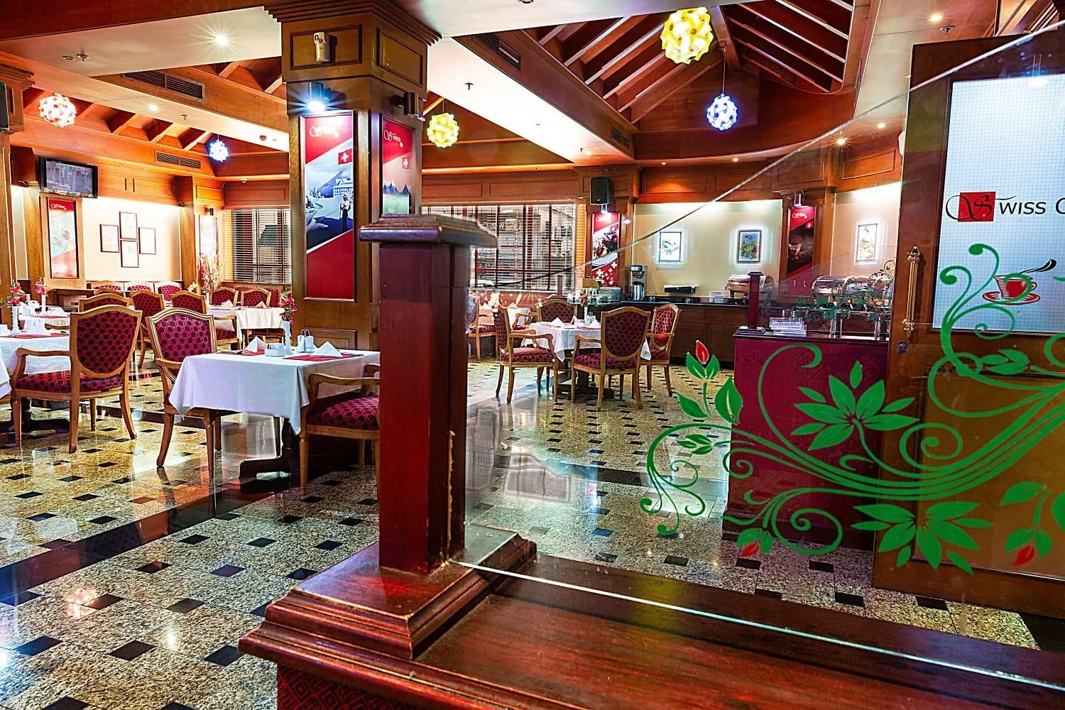 Restaurant/places to eat in Swiss International Palace Hotel Manama