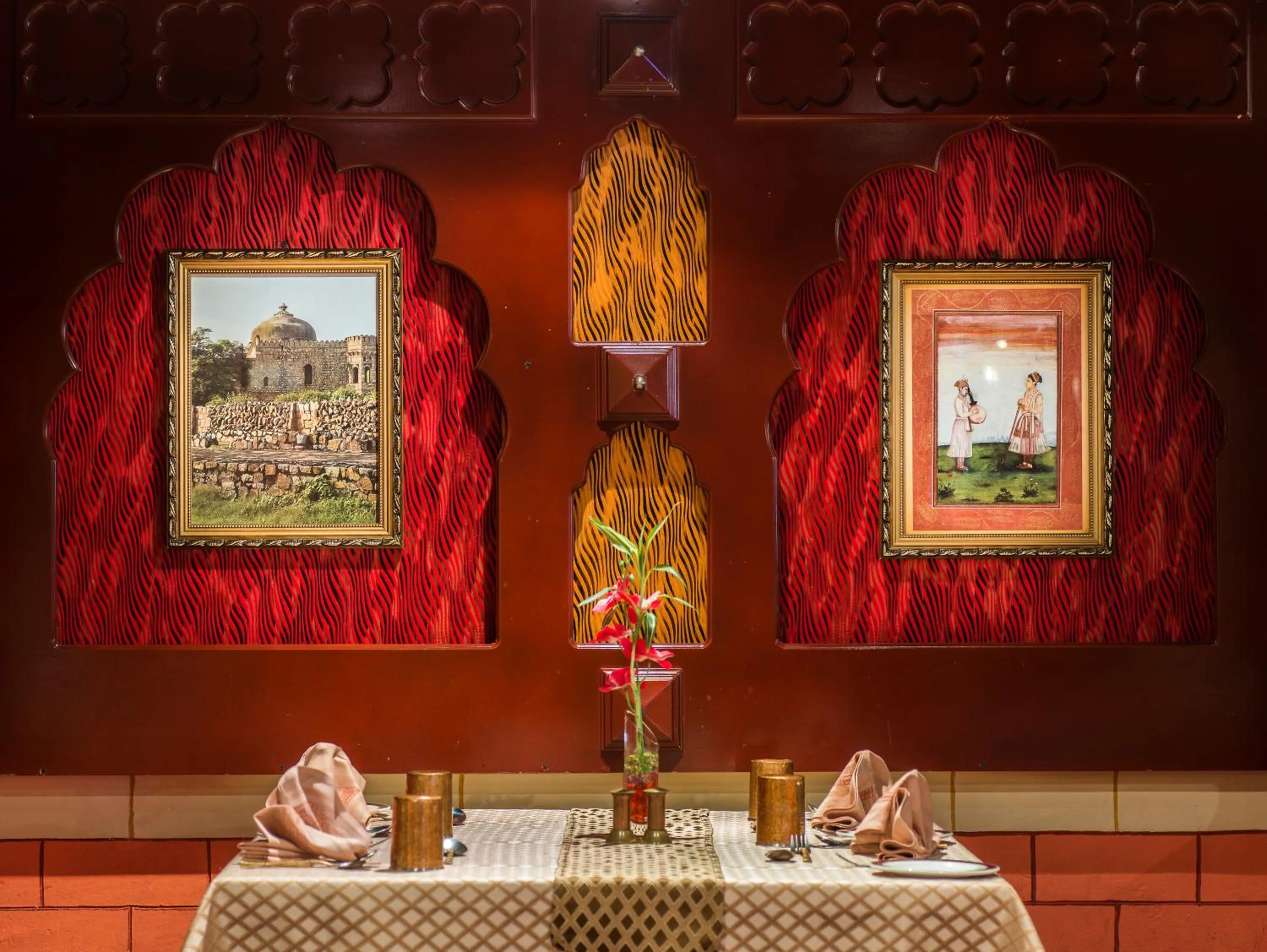 Dining area in Swiss International Palace Hotel Manama