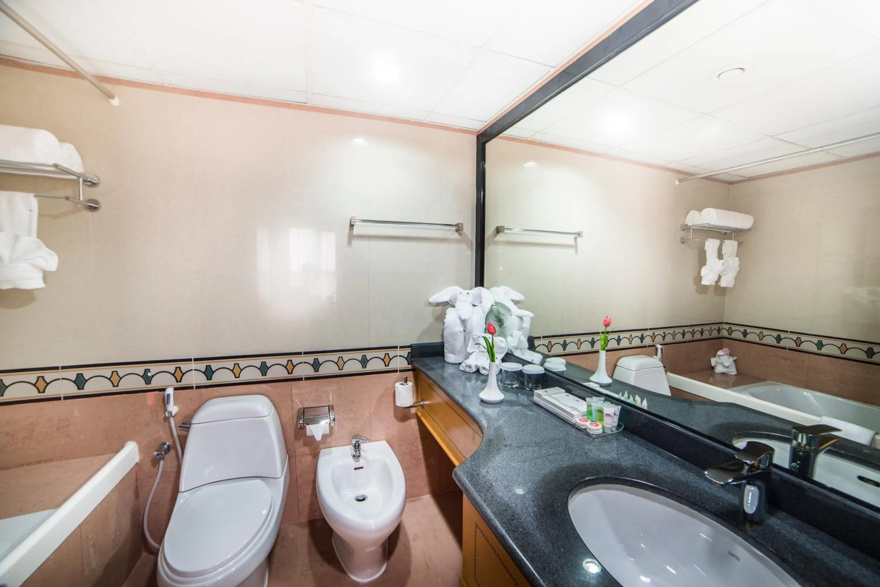 Bathroom in Swiss International Palace Hotel Manama