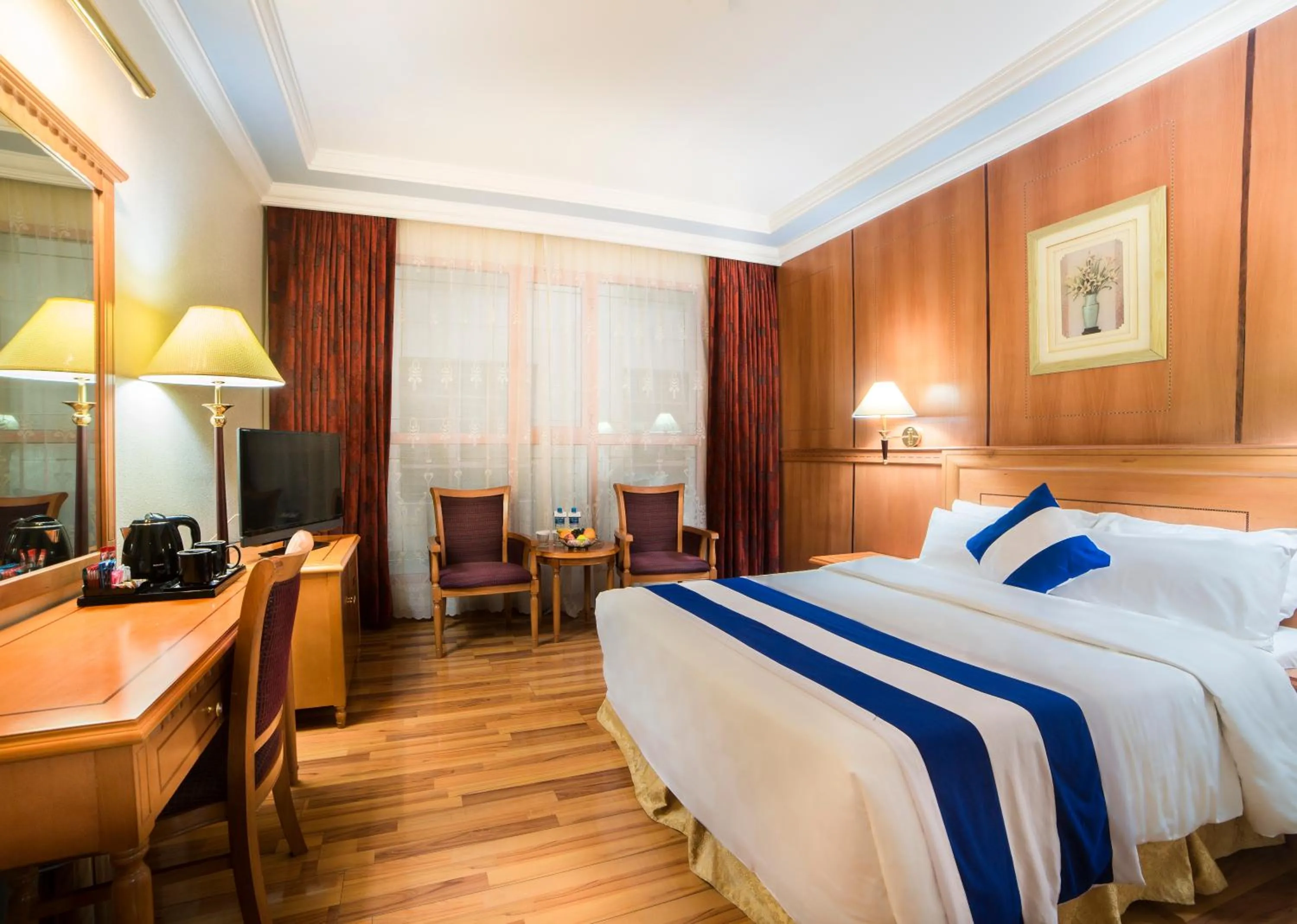 Bedroom in Swiss International Palace Hotel Manama