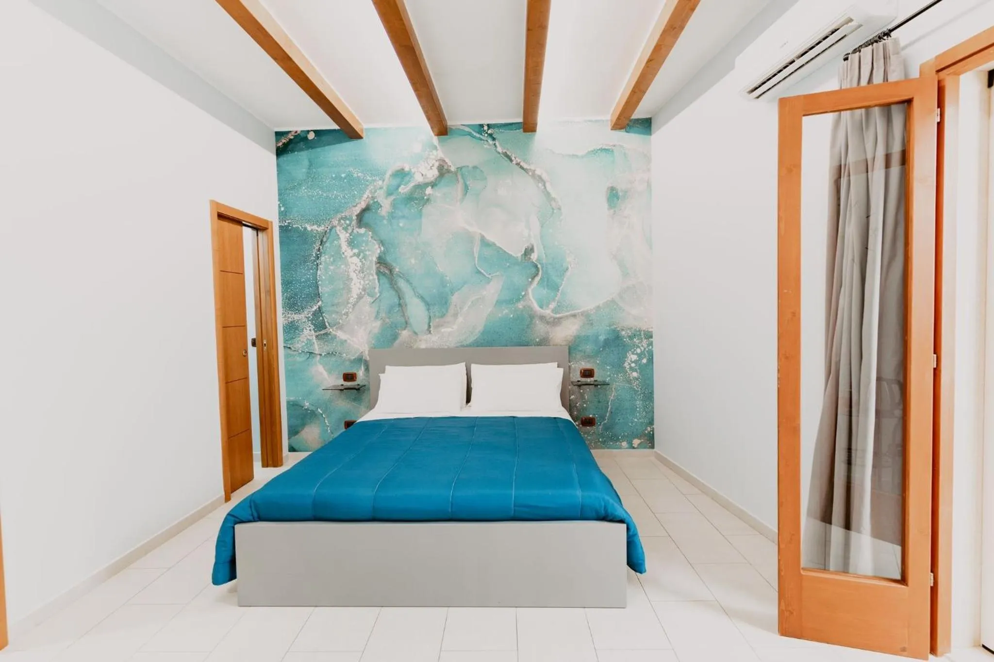 Photo of the whole room, Bed in Dimora L'Etual