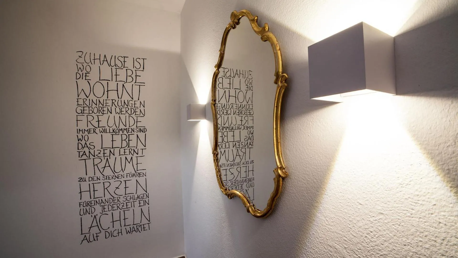 Decorative detail in Boutique Hotel Olympia B&B