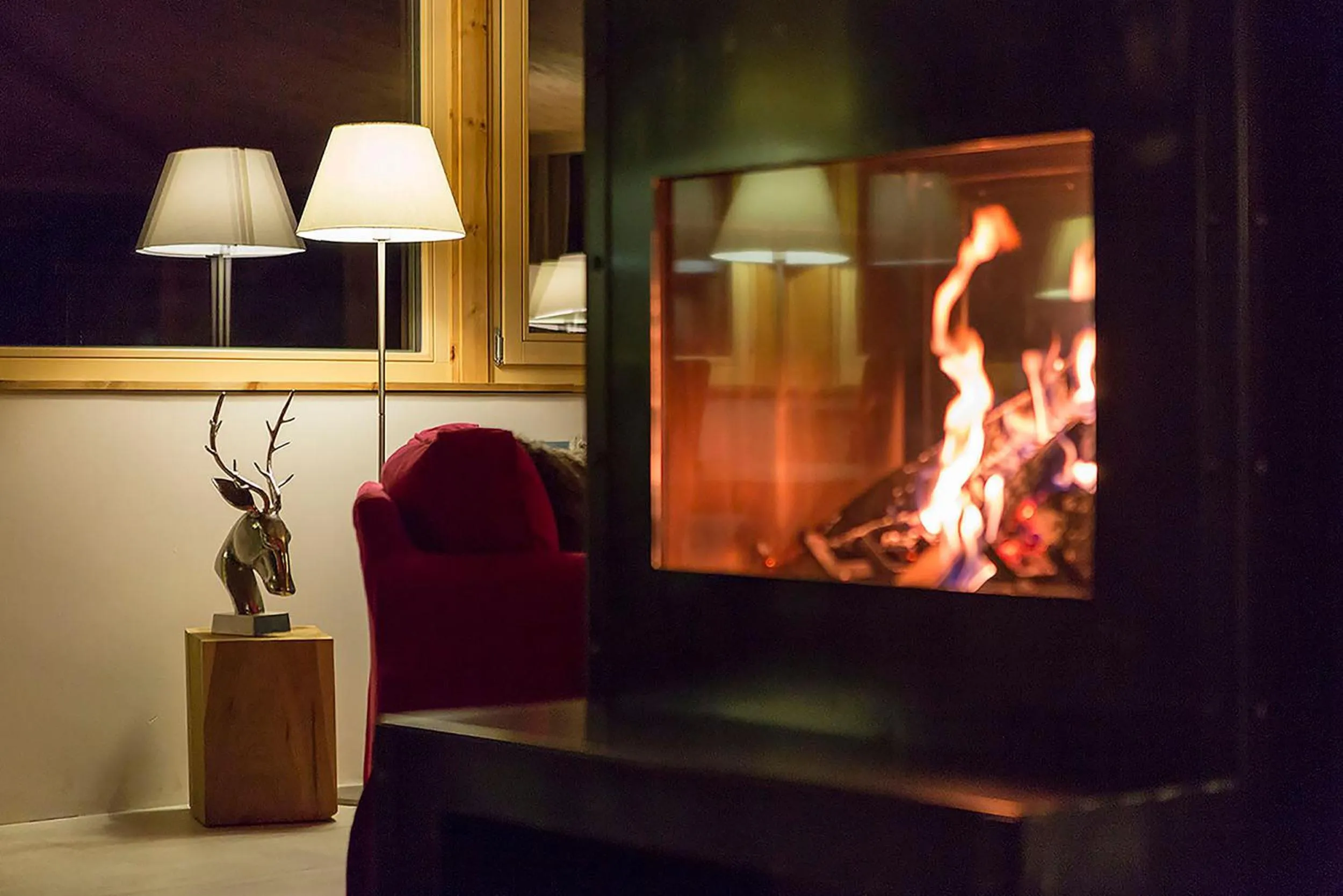 Communal lounge/ TV room in Hotel Cervo