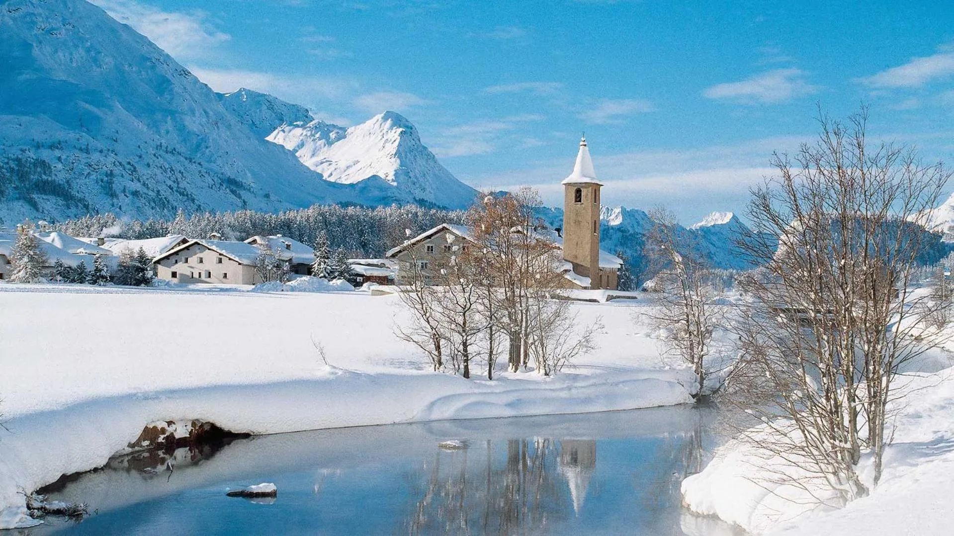 Nearby landmark in Hotel Cervo