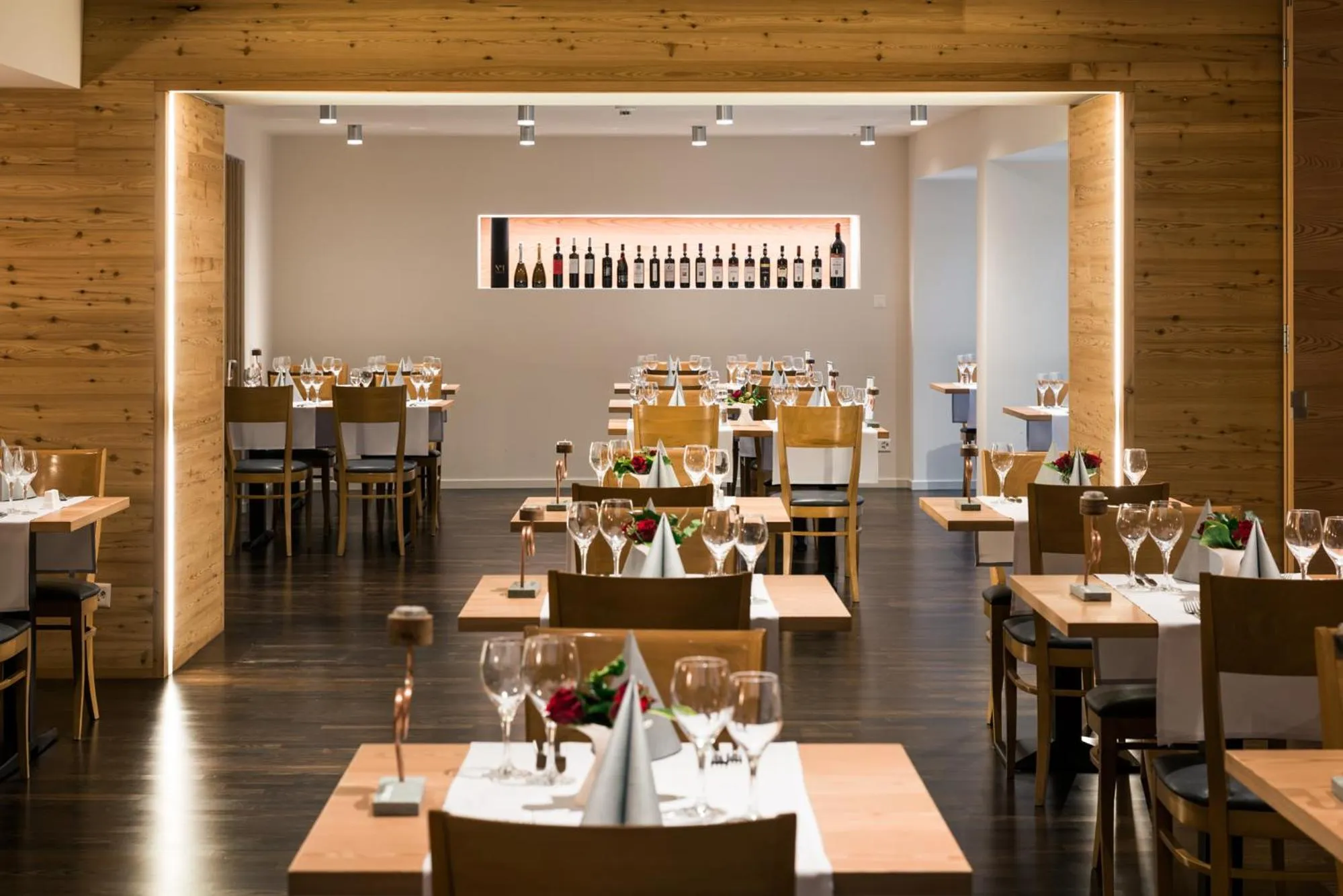 Restaurant/places to eat in Raselli Sport Hotel