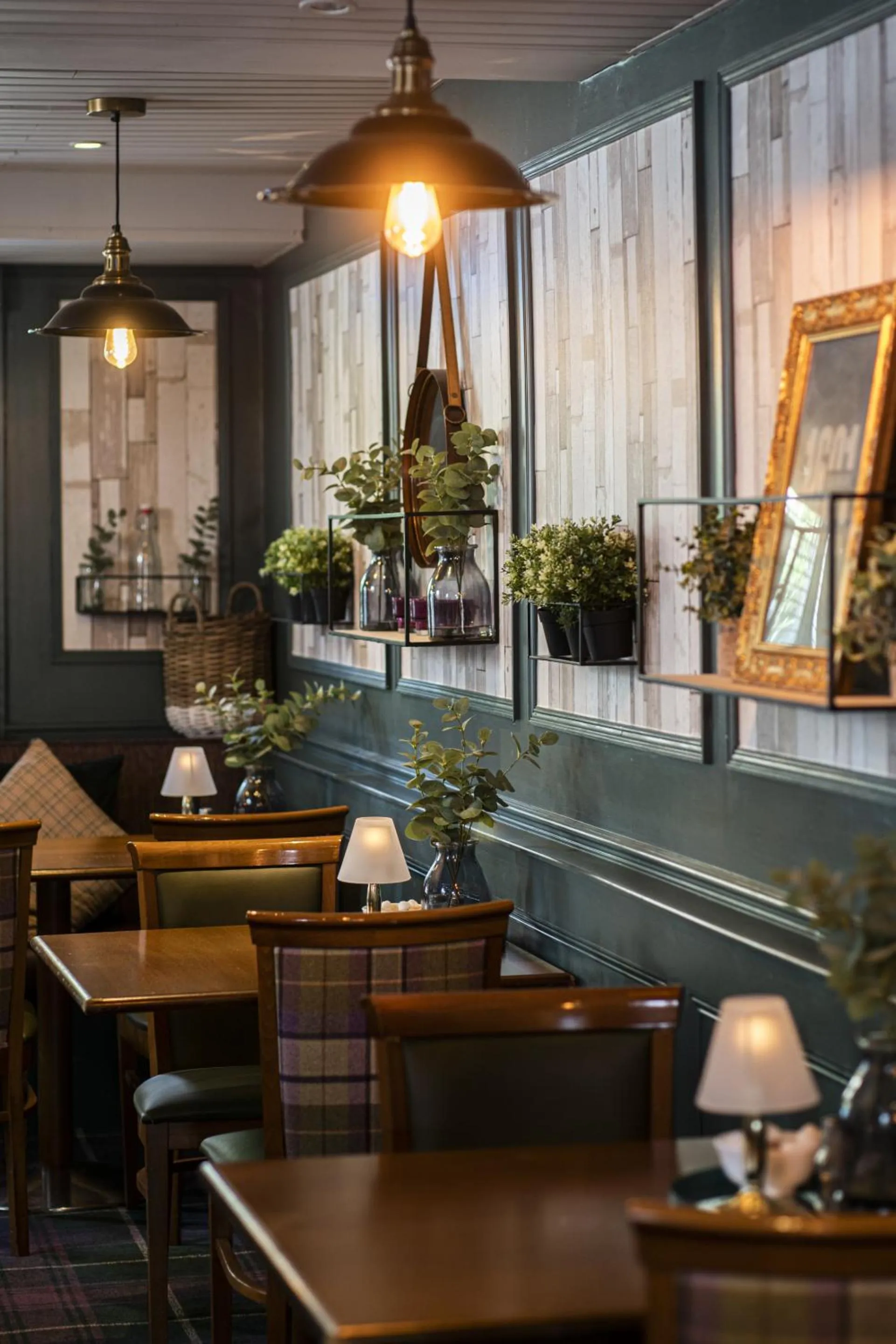 Dining area in Kirkhouse Inn