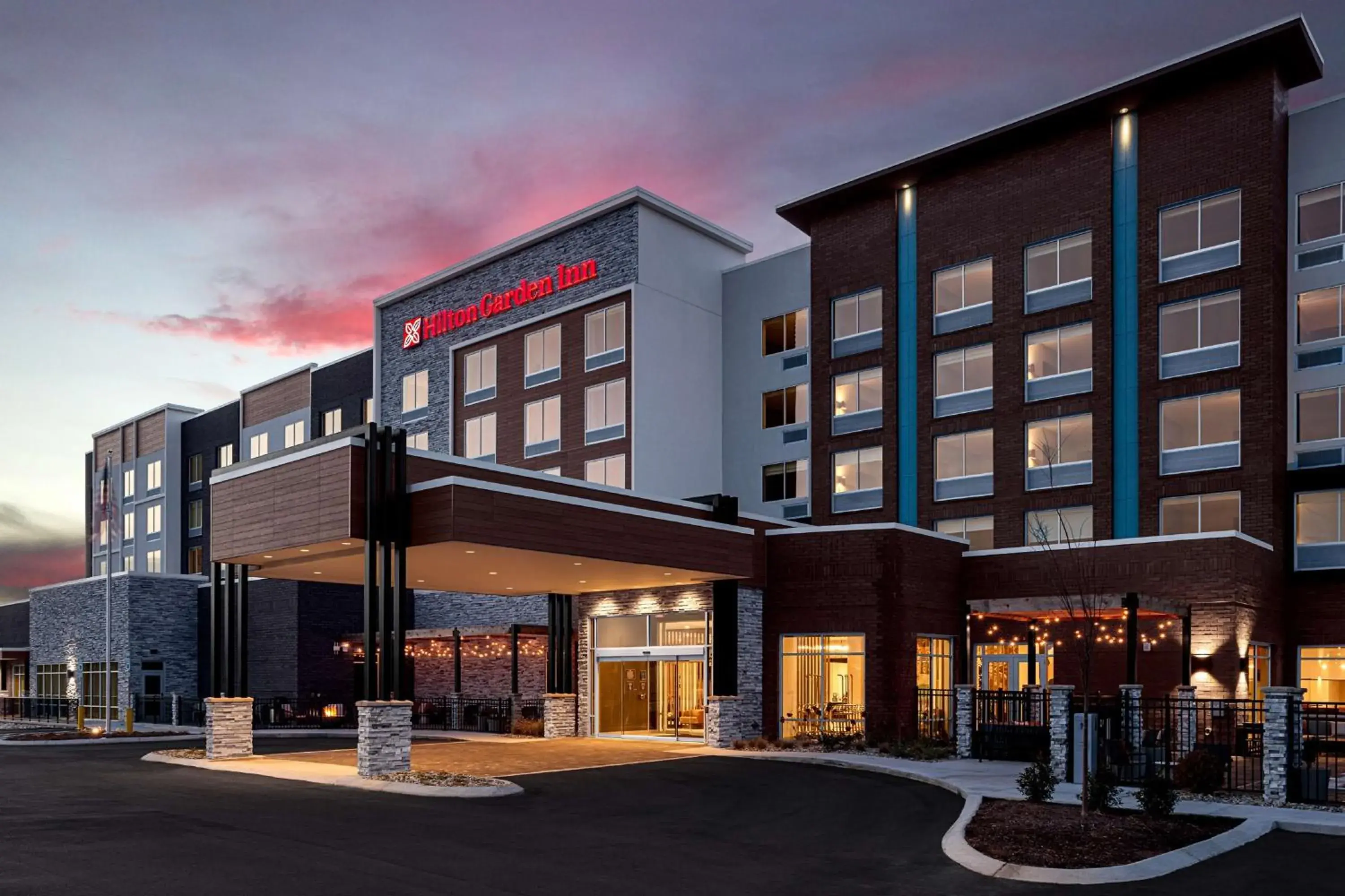 Property building in Hilton Garden Inn Mt. Juliet, TN Property building in Hilton Garden Inn Mt. Juliet, TN