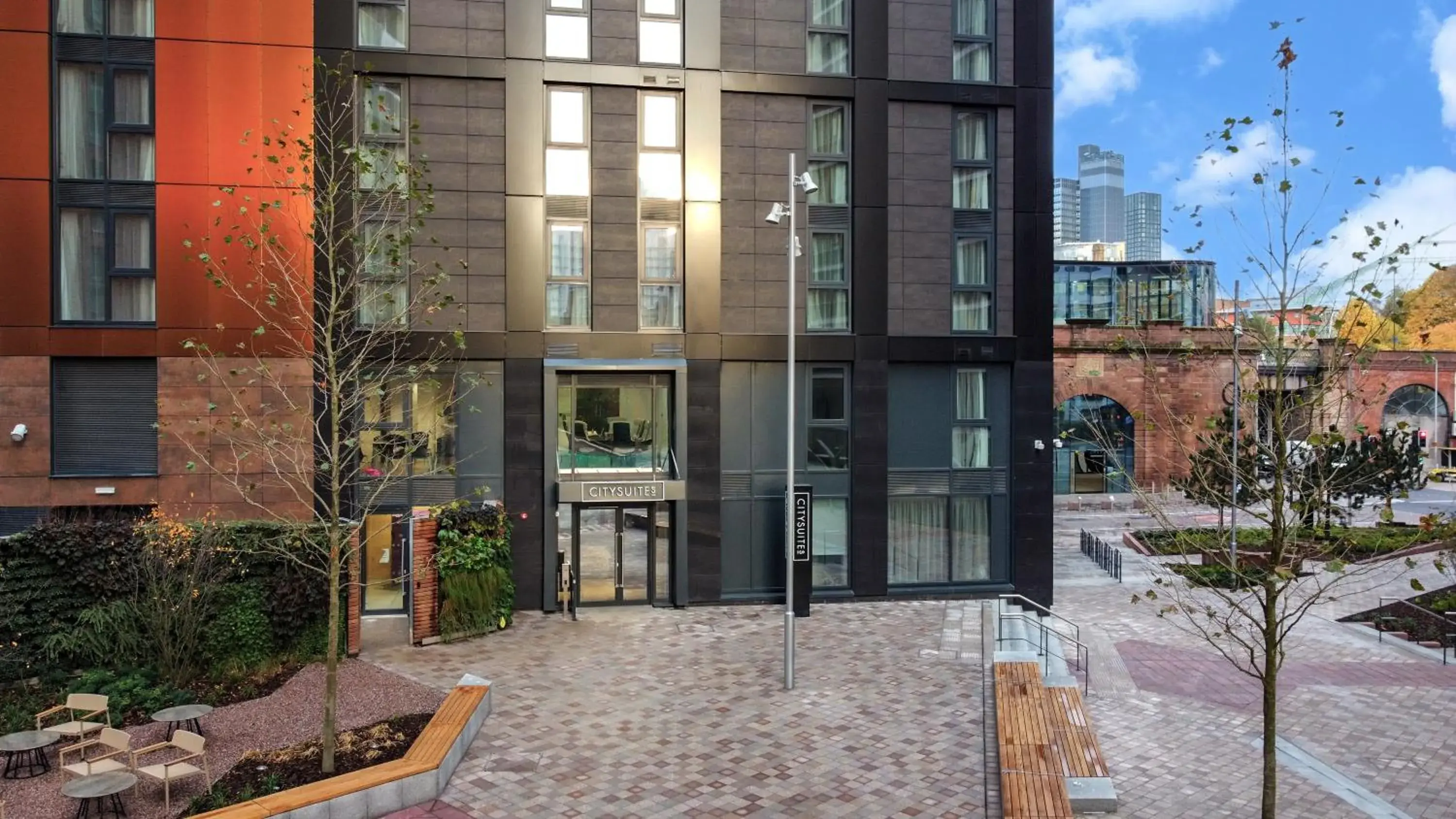 Property building in CitySuites 2 Aparthotel Property building in CitySuites 2 Aparthotel