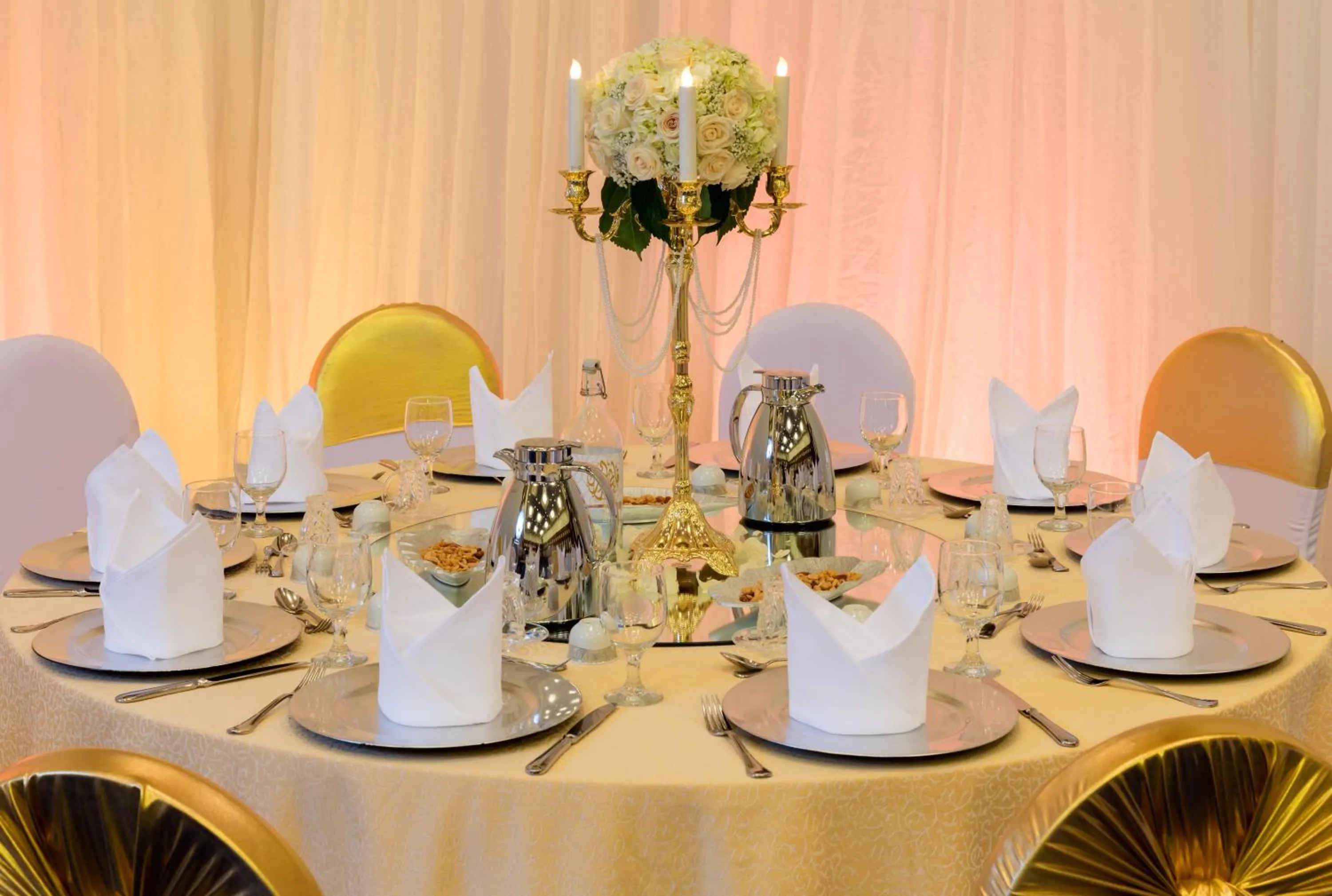 Meeting/conference room in Crowne Plaza Bahrain by IHG