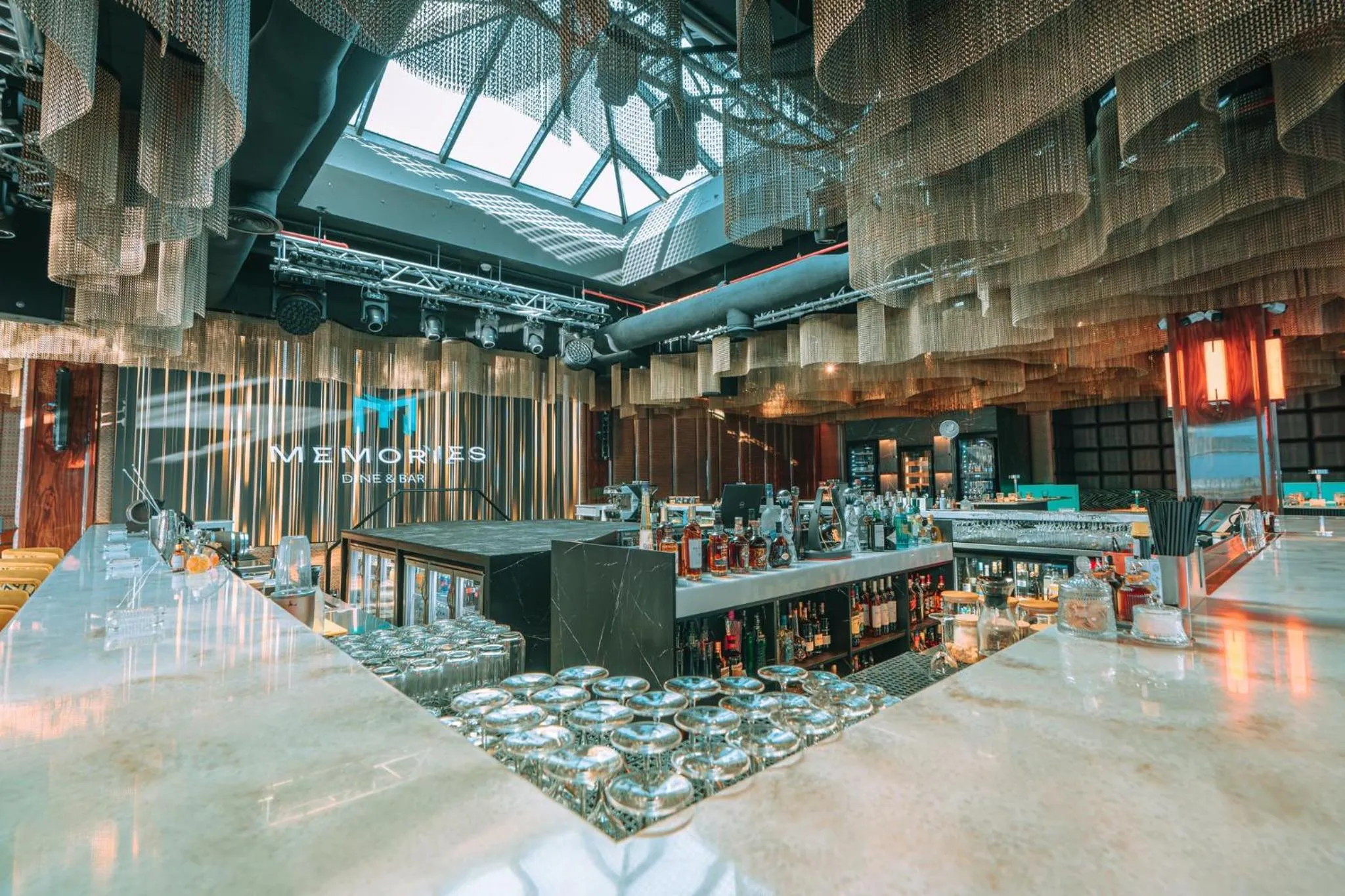 Lounge or bar in Crowne Plaza Bahrain by IHG