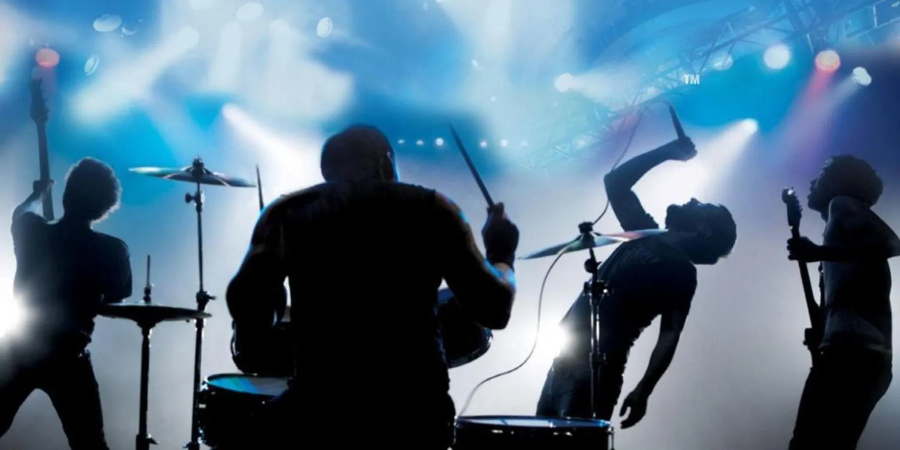 Lounge or bar in Crowne Plaza Bahrain by IHG