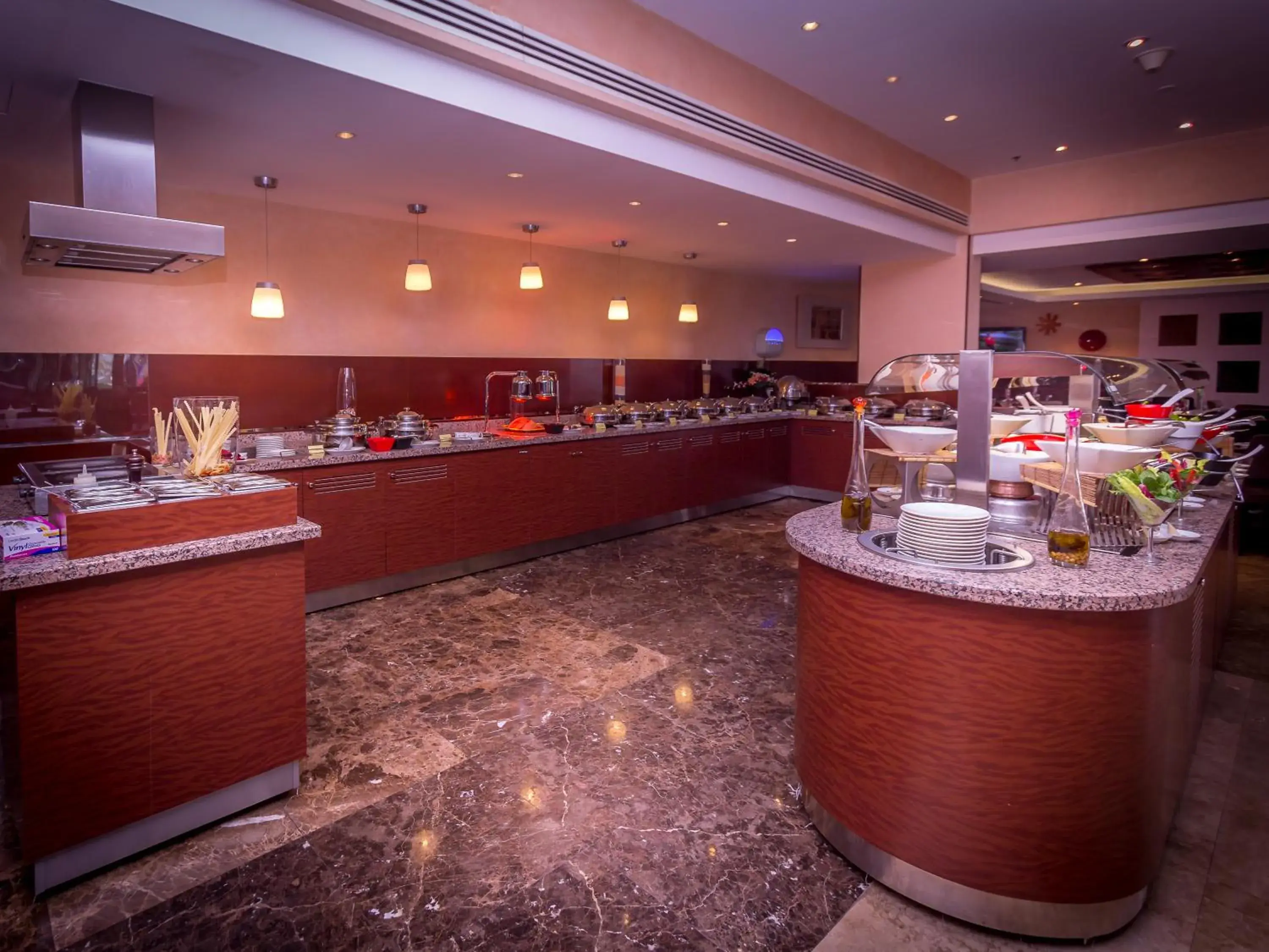 Restaurant/places to eat in City Center Hotel Restaurant/places to eat in City Center Hotel