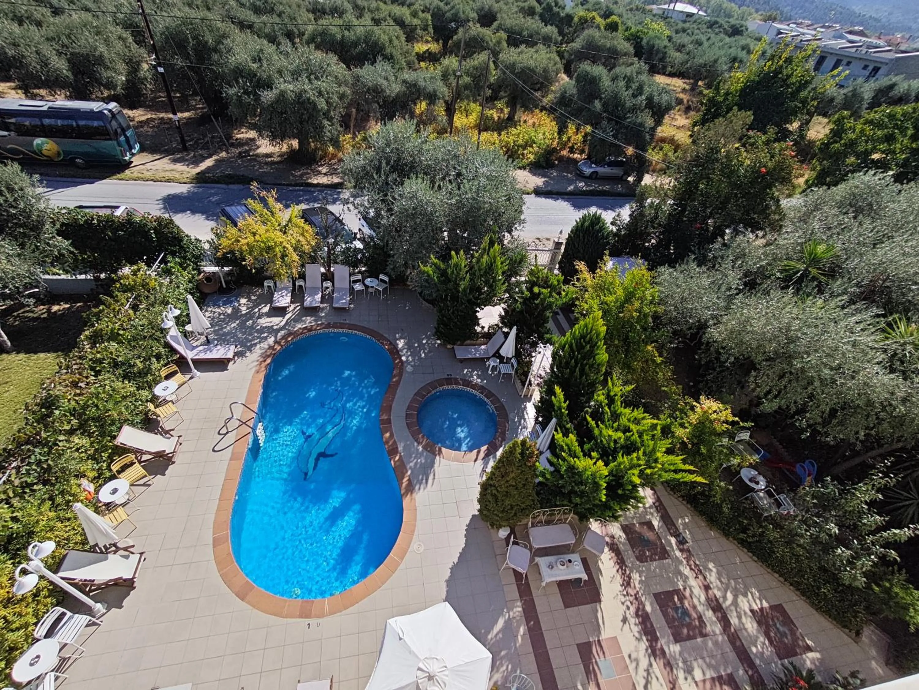 Ioli Apartments