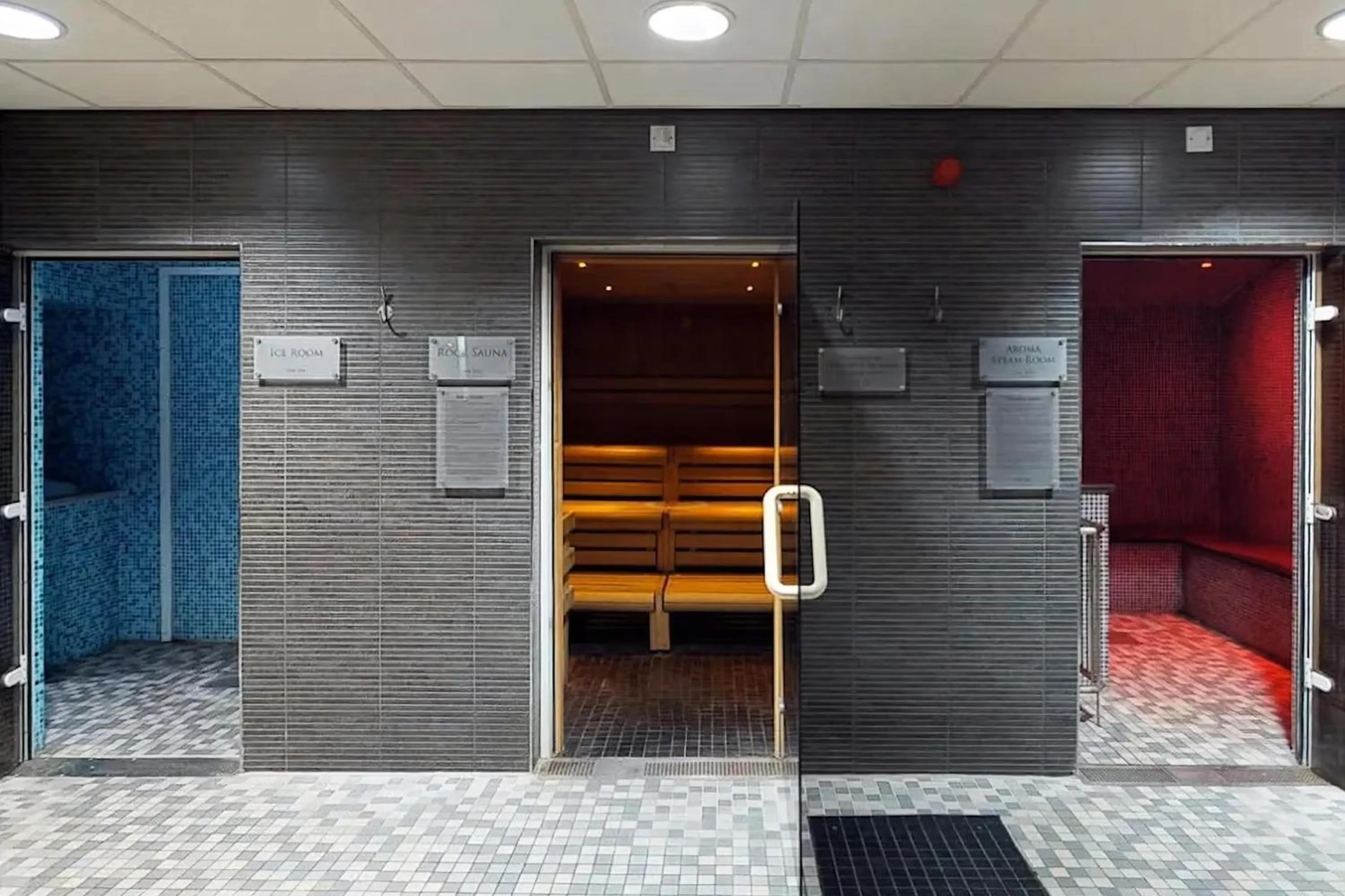 The Den - The White House Windermere - Off-Site Health Club & Spa 2 minute walk away