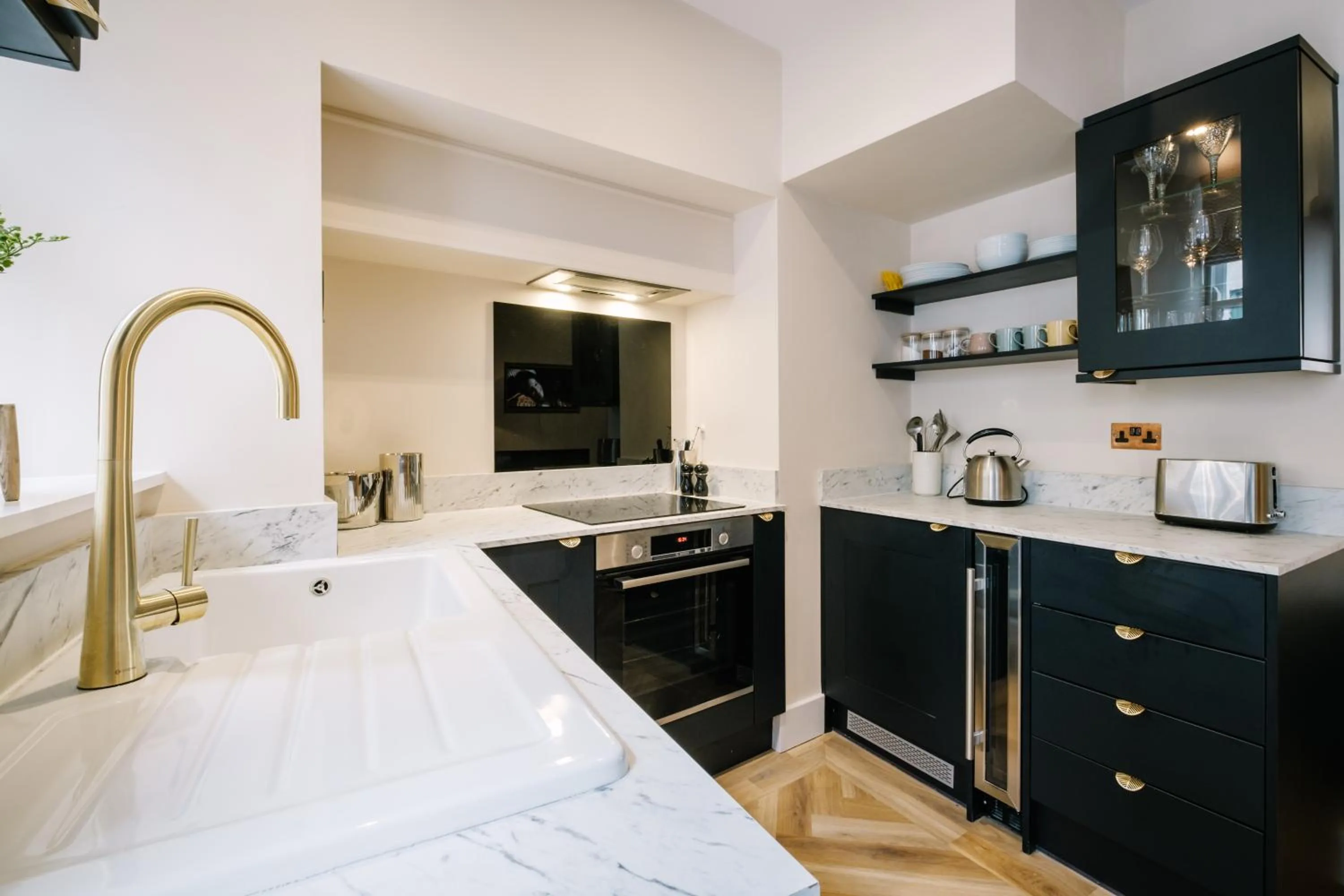 Bed in The Den - The White House Windermere