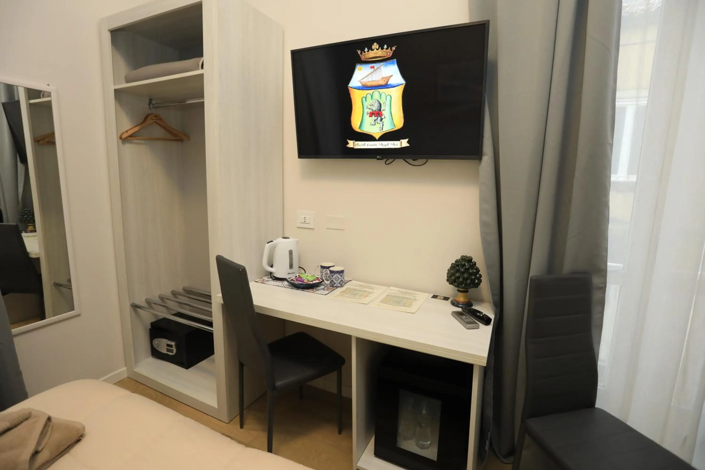 Property logo or sign in B&B Costa degli Dei