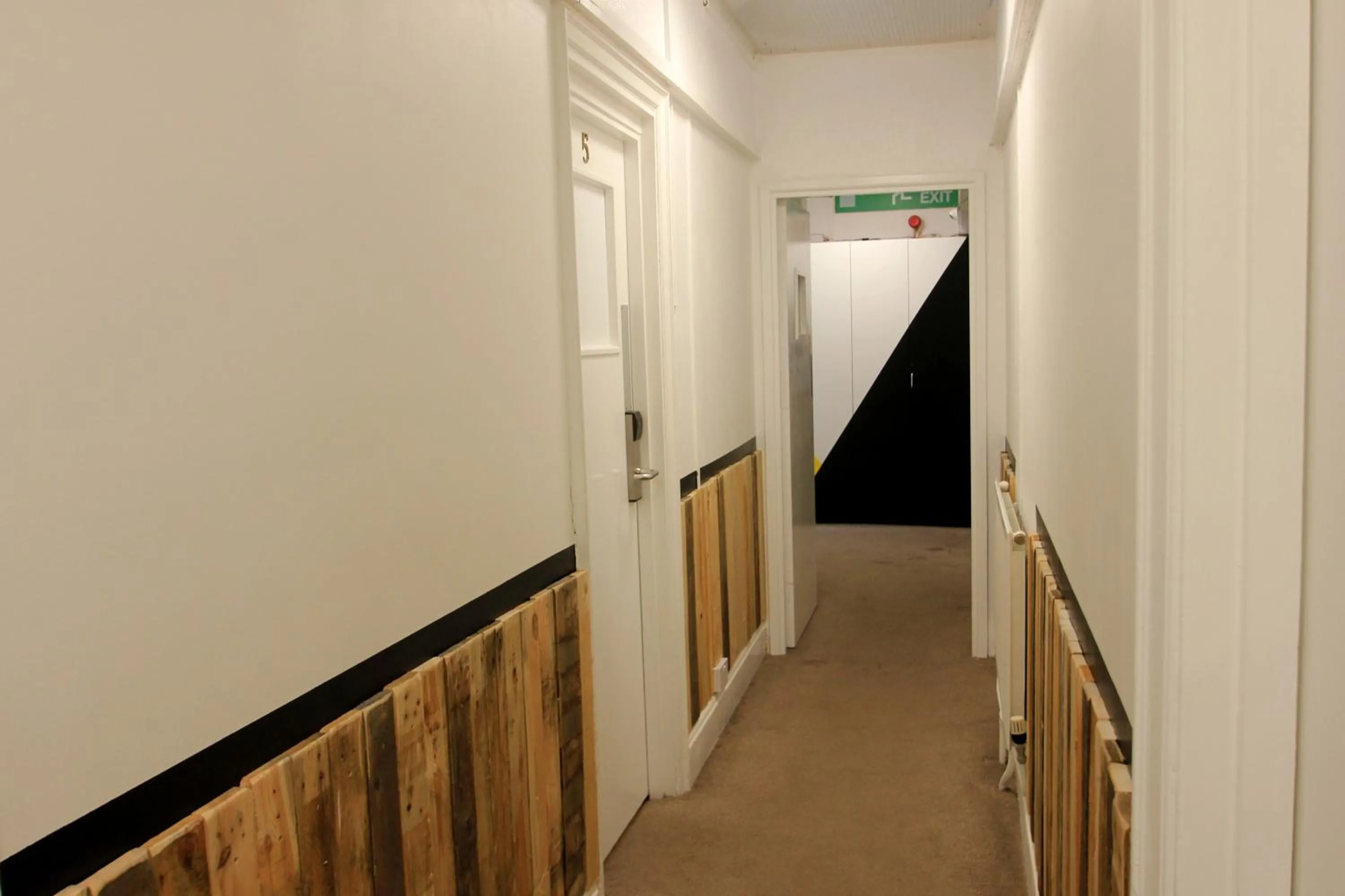 Decorative detail in Central Backpackers