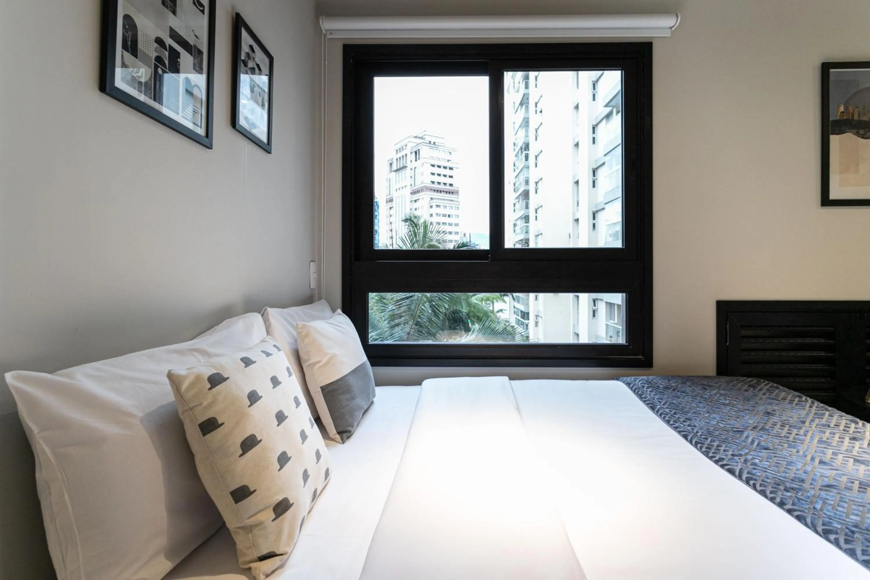 Bed in Charlie Itaim Bueno Brandão