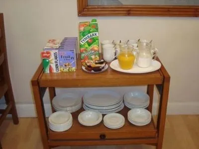 Food in St. George's Lodge