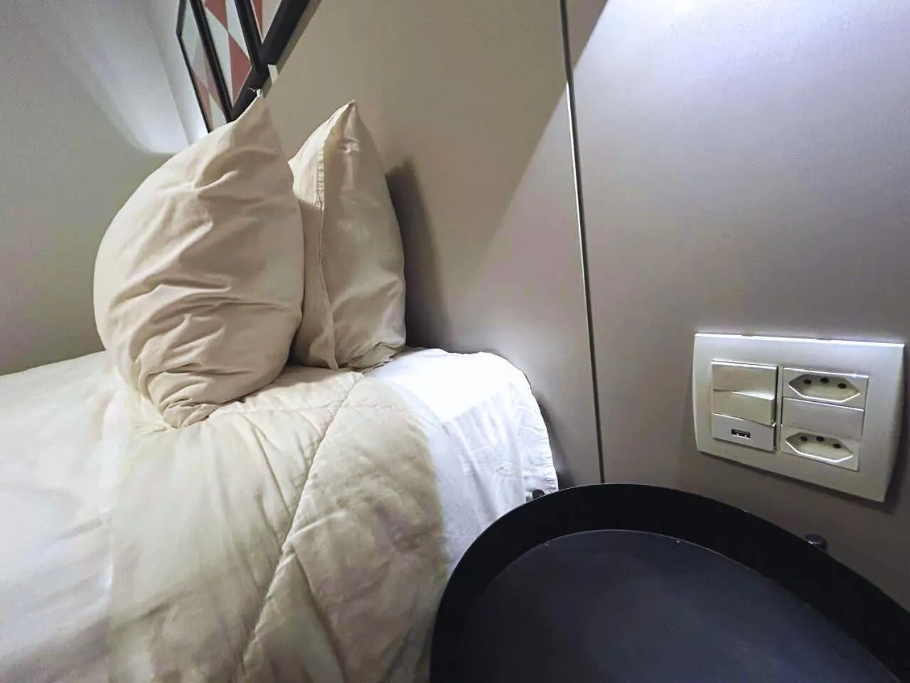 Bed in BHomy Cunha