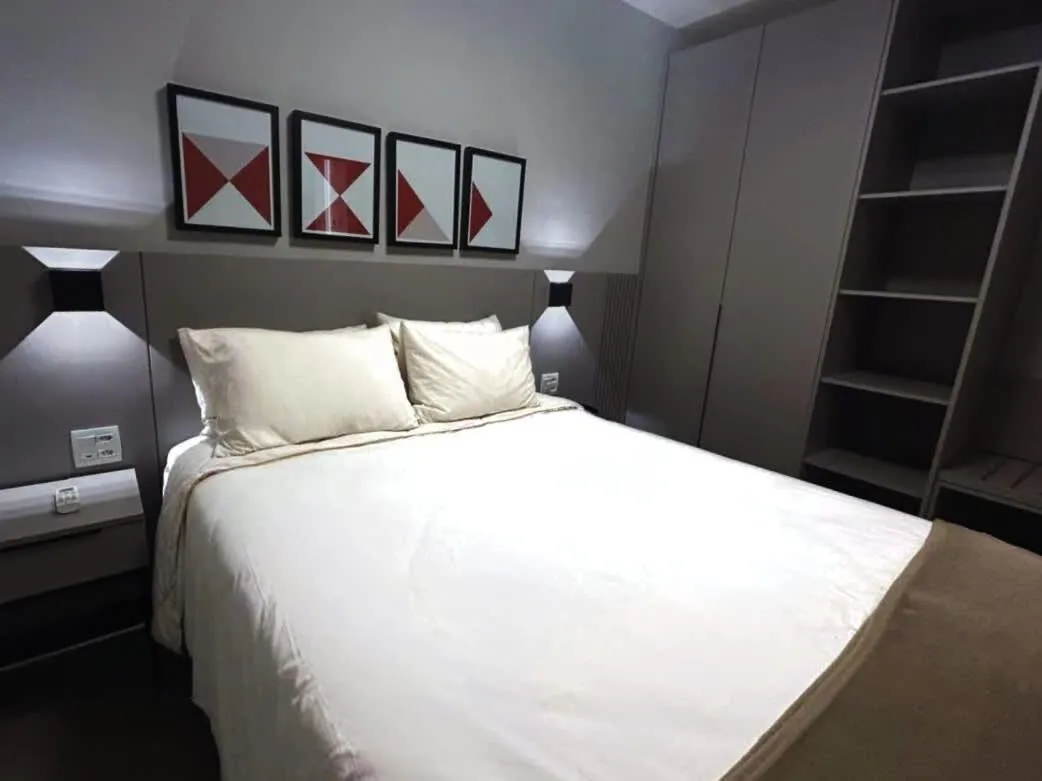 Bed in BHomy Cunha