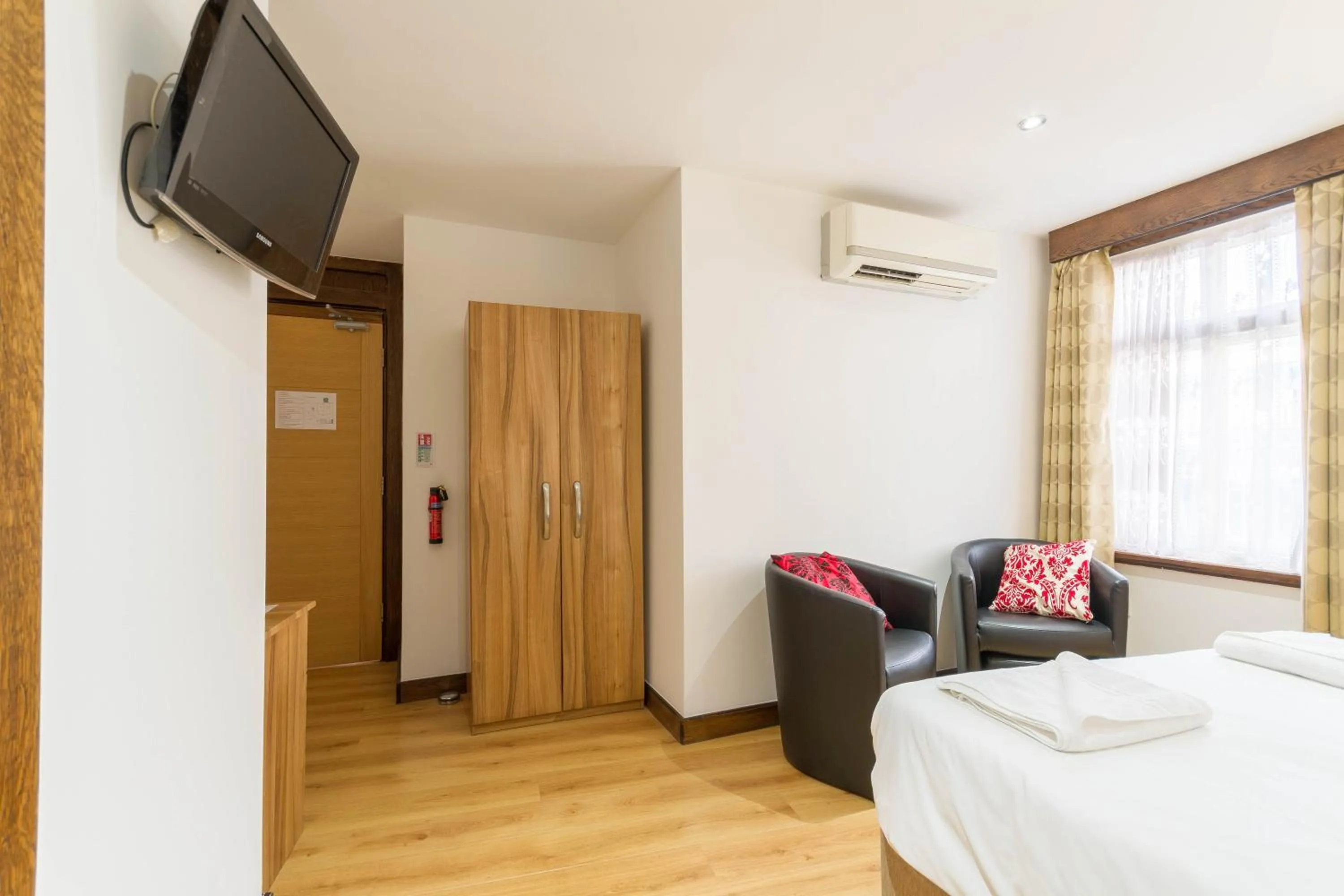 Bed in Brick Lane Hotel