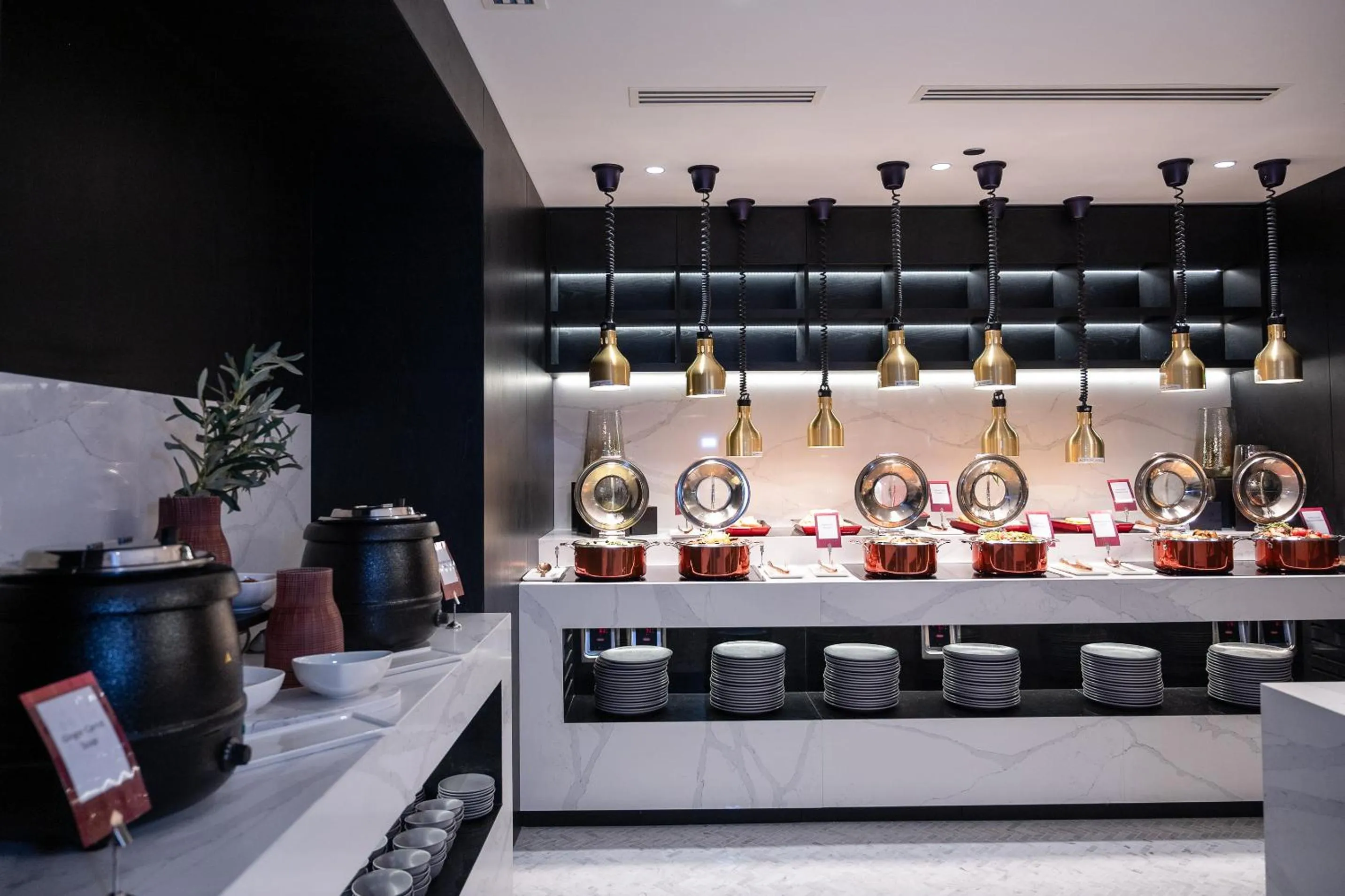 Restaurant/places to eat in Rose Rayhaan by Rotana - Dubai