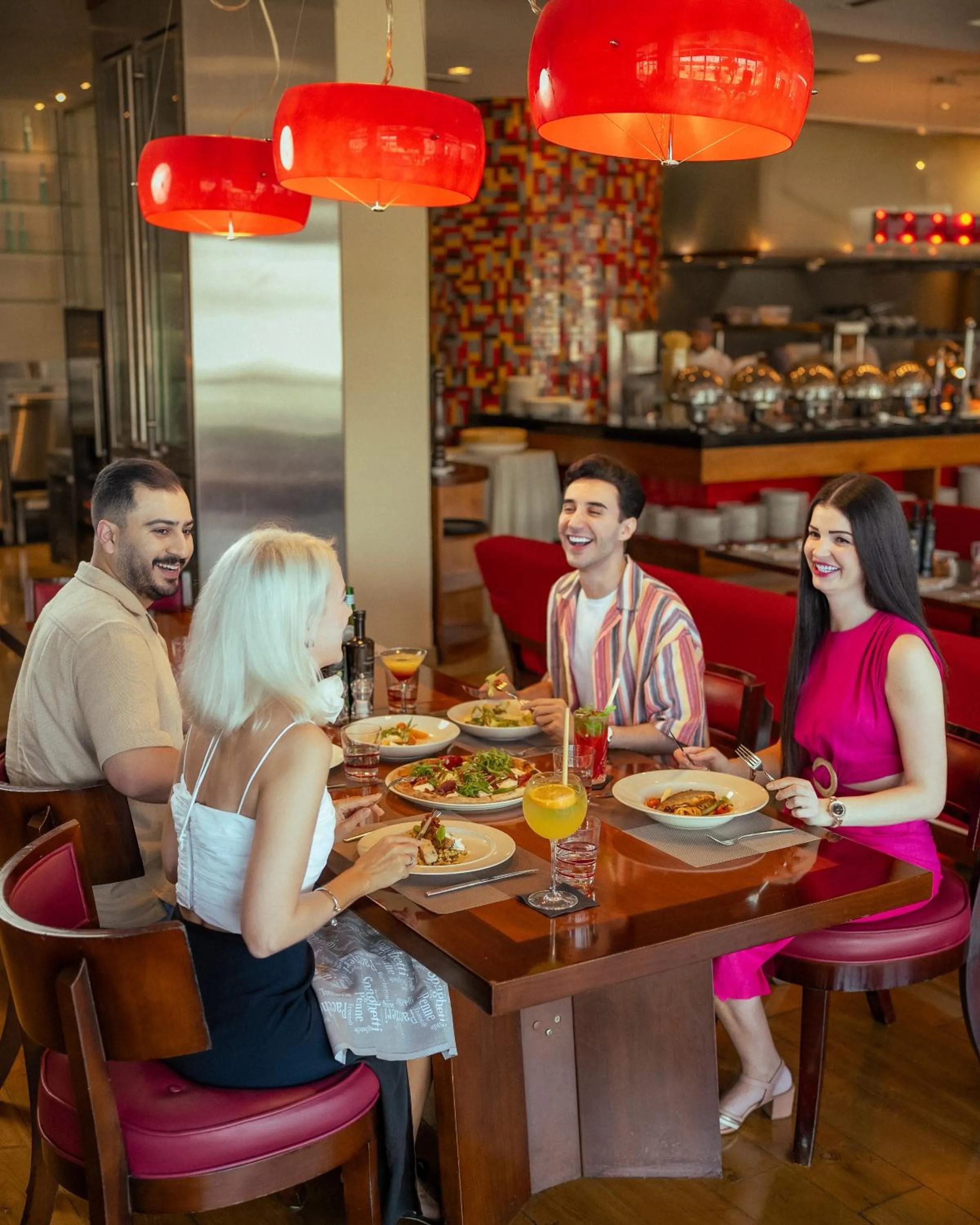 Restaurant/places to eat in Media Rotana Dubai