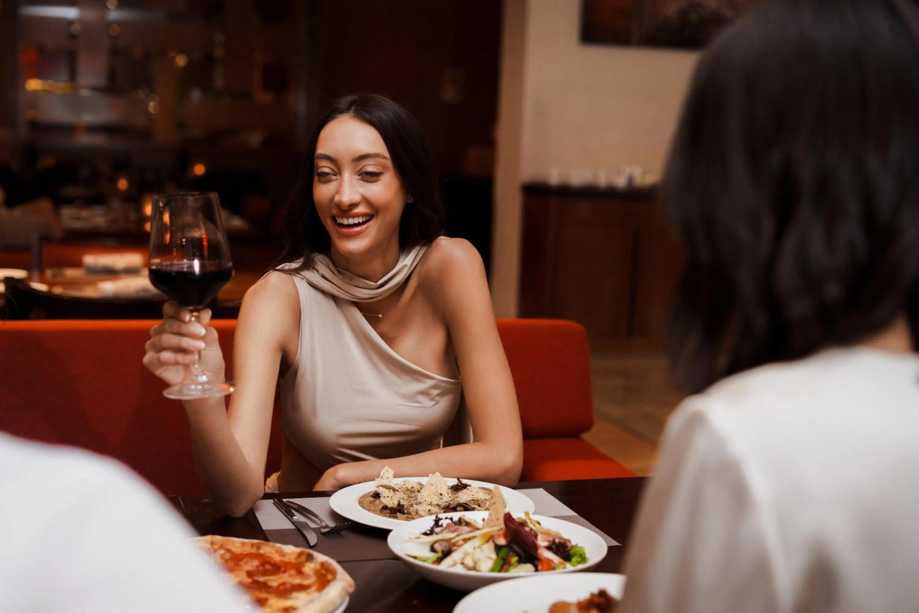 Restaurant/places to eat in Media Rotana Dubai